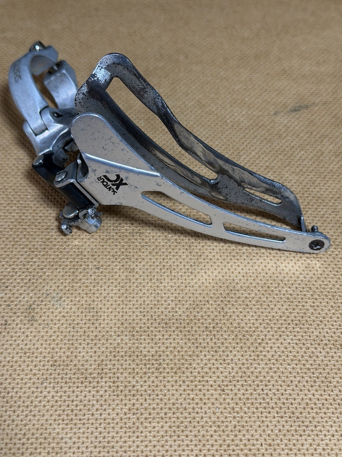 Vintage Suntour XC FD-3500 Clamp-On 31.8 mm Front Derailleur – For Parts