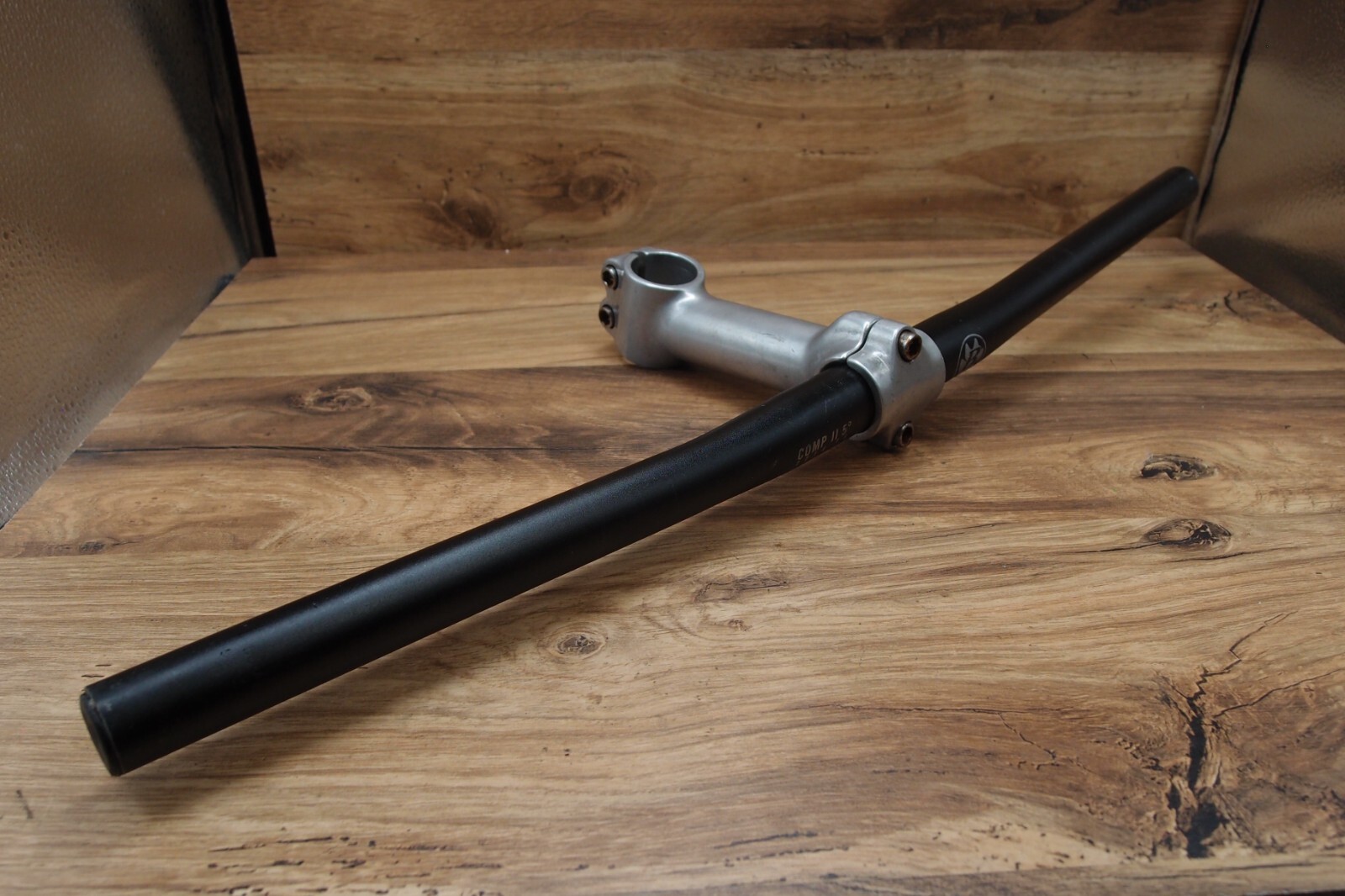 MTB flat handlebar Bontrager Comp II + ahead stem 1 1/8 in