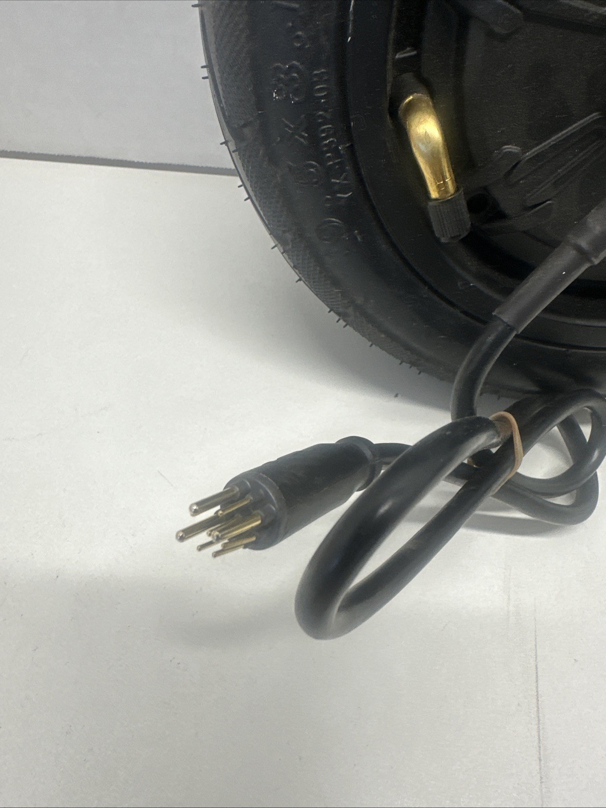 Cunfron Electric Scooter Hub Motor Wheel – Complete Assy – With Wiring Harness