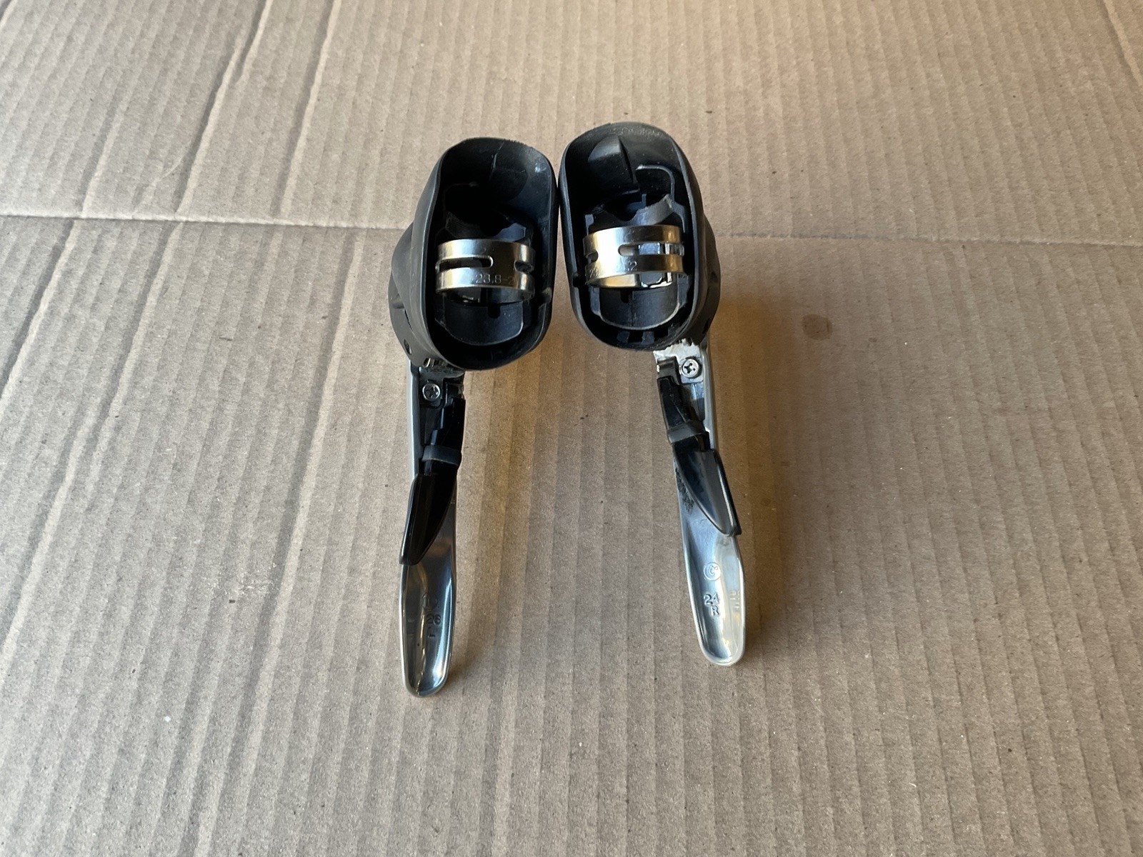 Shimano Ultegra 6500 ST-6500 Shifters Set Right And Left Nice 9 Sp Nice