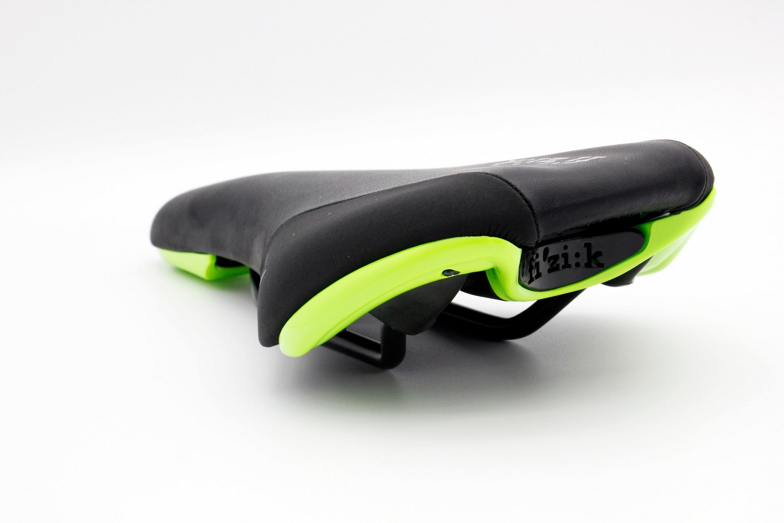 Fizik Nisene Road Mountain eBike MTB Cycle Bike Saddle Black Seat w/Yellow shell