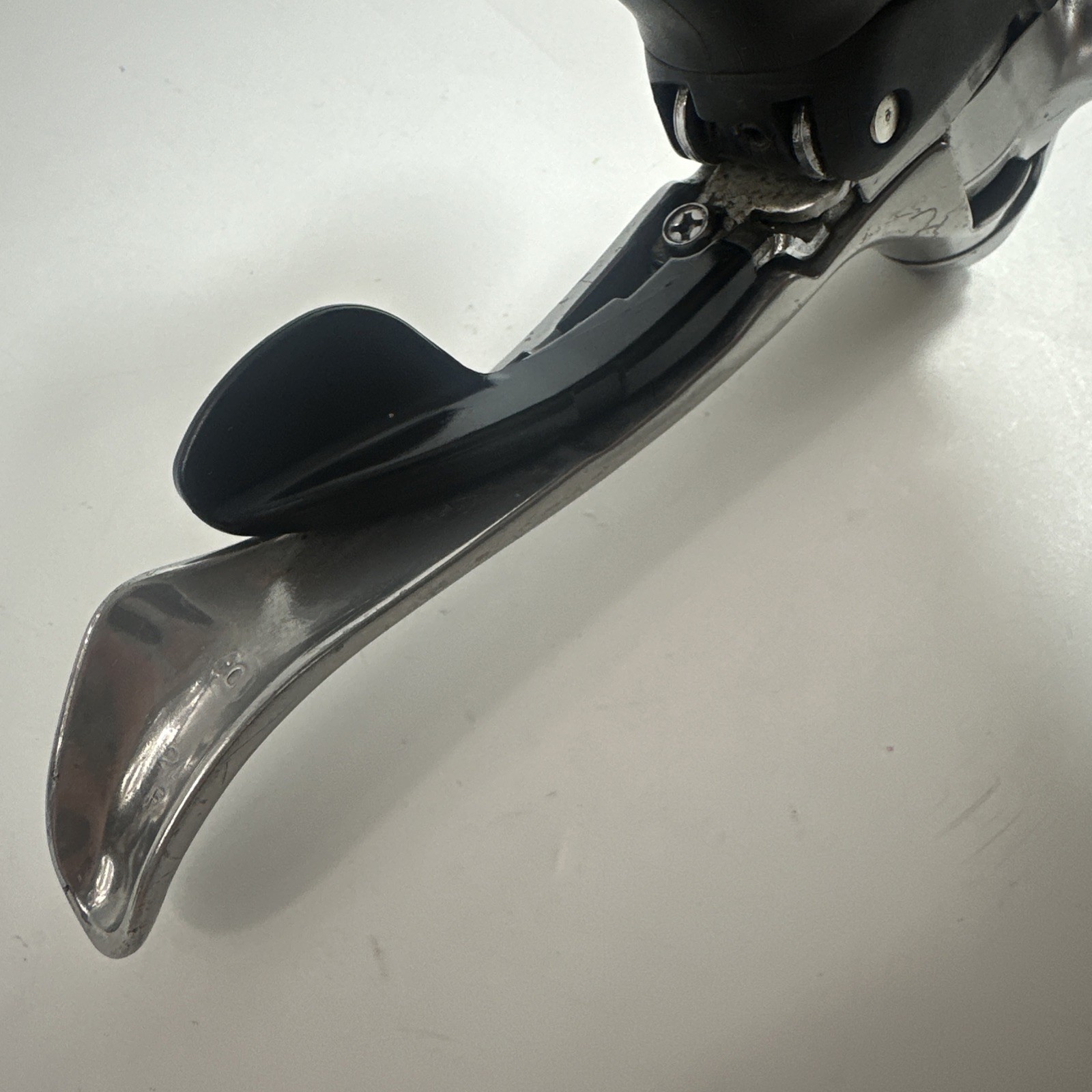 SHIMANO ULTEGRA SHIFT BRAKE LEVERS – PAIR