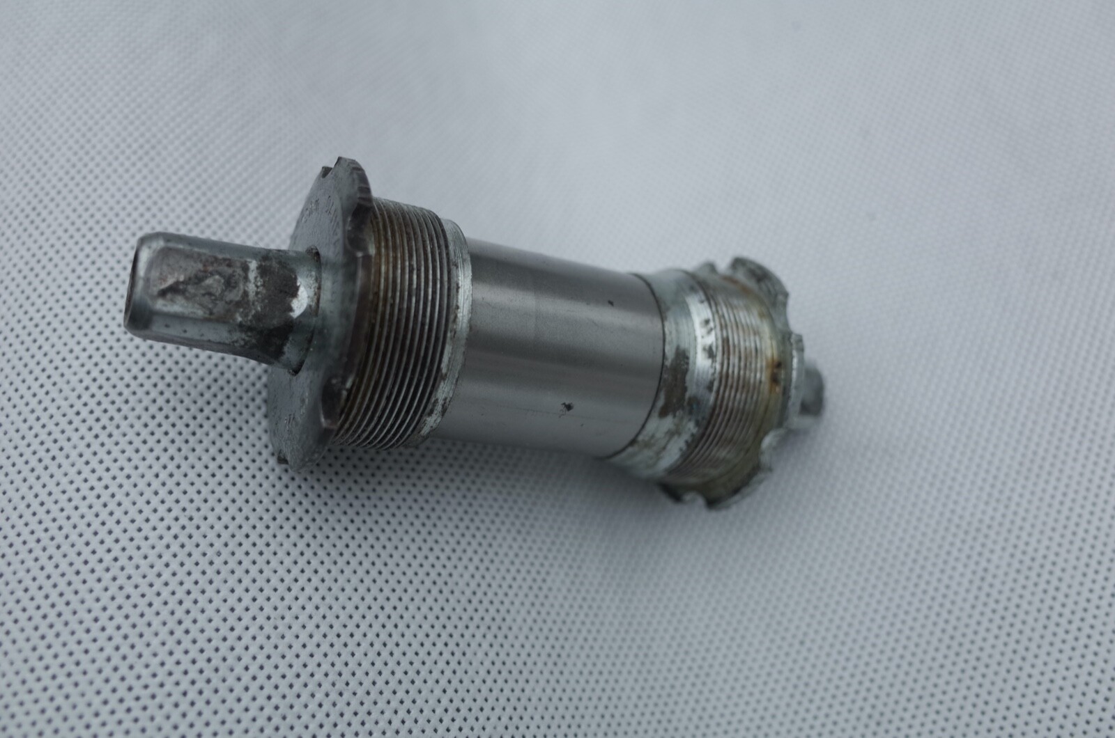 Campagnolo Mirage Veloce BSA 1.372×24″ Bottom Bracket 111mm GC
