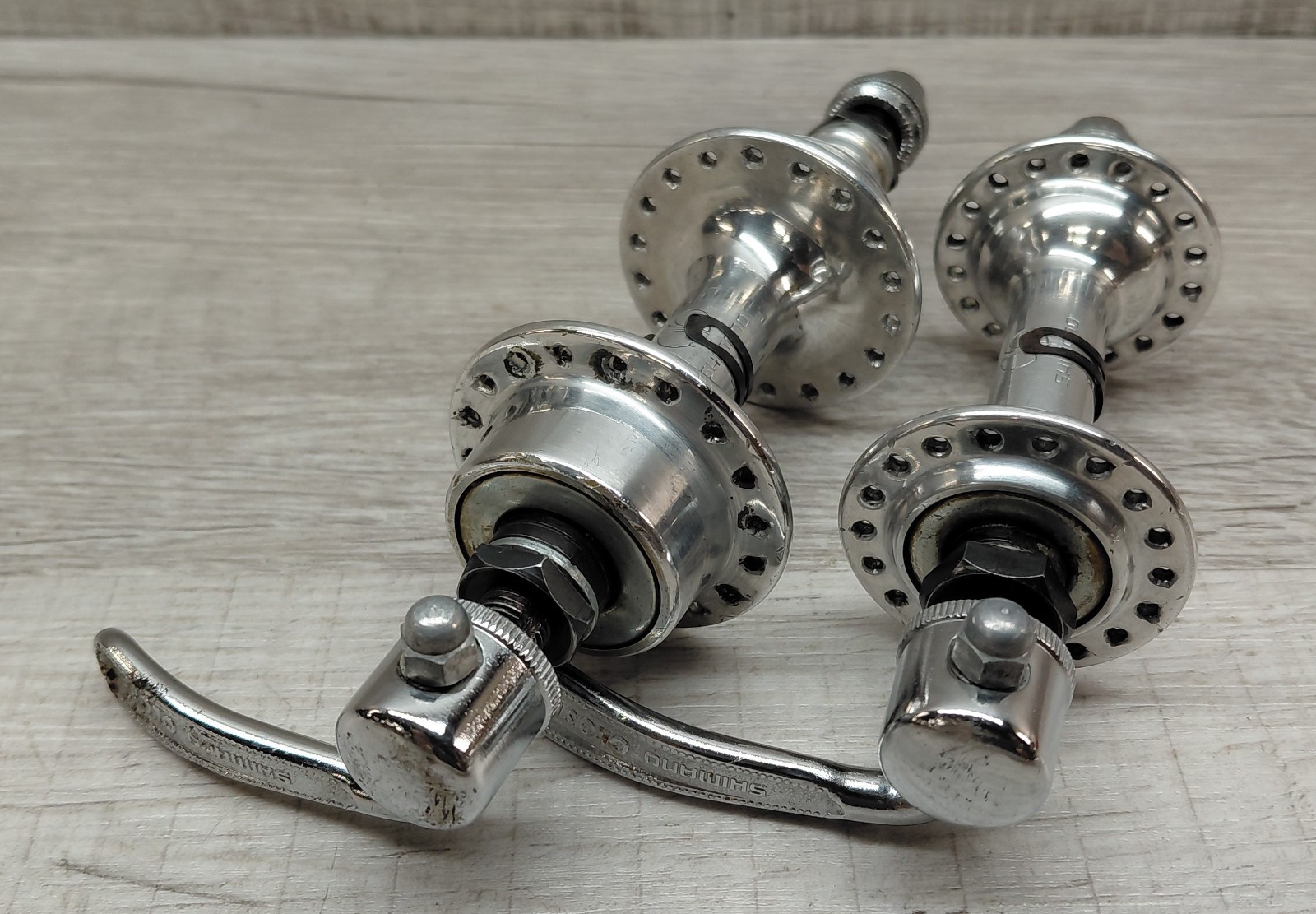 Vintage 70’s Shimano 600 Hub Set 36H 100/125 mm with Skewers