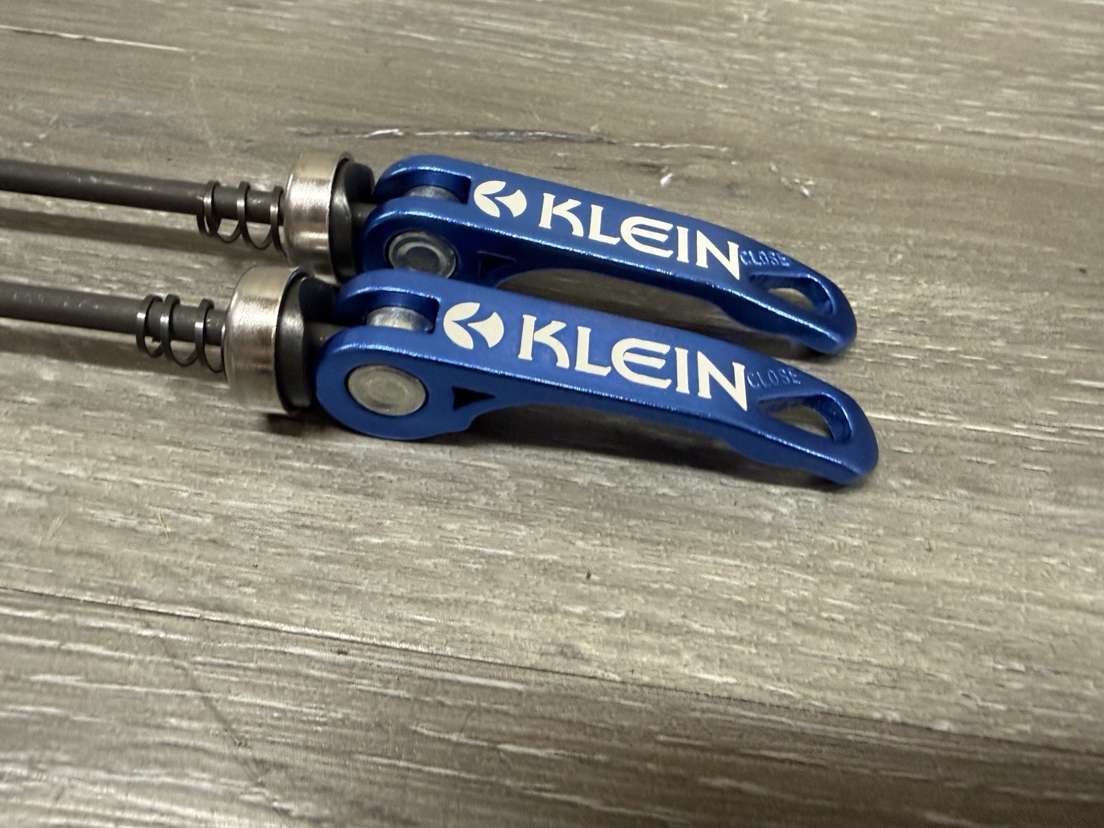 Klein Repop Ano Blue Bicycle Quick Release Skewer Set 100 130 / 135