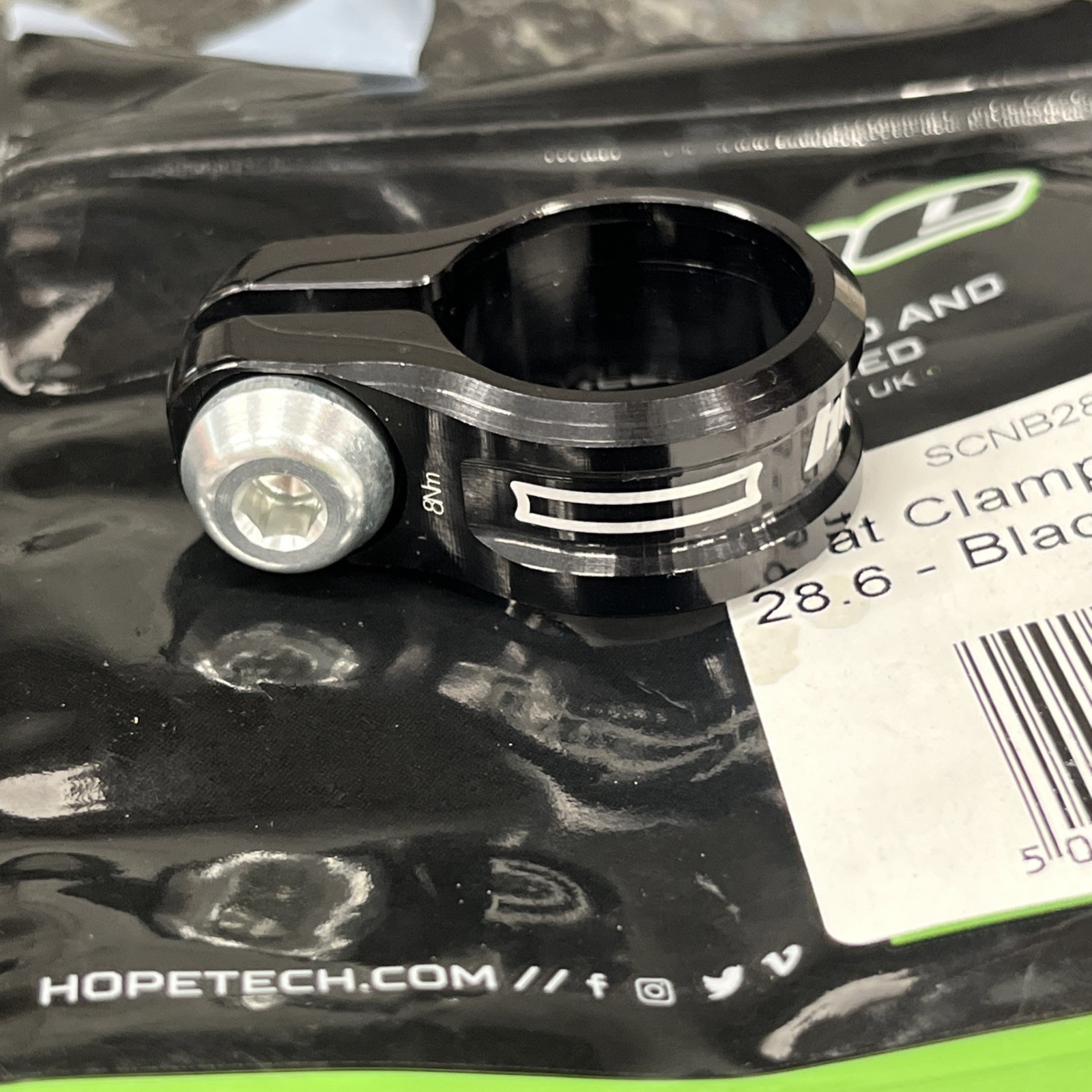 Hope Bolt On Seat Clamp 28.6mm Black