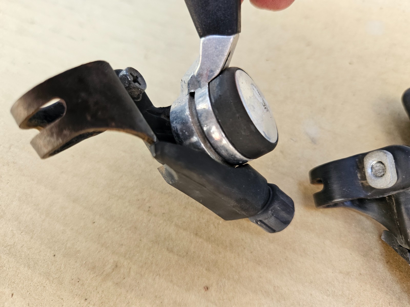 Vintage Shimano Deore 3×7 Thumb Shifters Indexed SIS 7 Speed SL-MT62 Japan