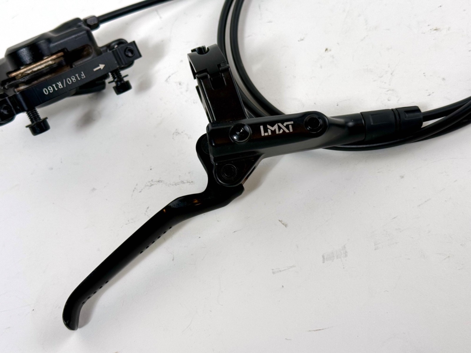 LMXT Tobwolf 1 Hydraulic Mountain Bike Disc Brakes 2-piston Bicycle Front / Rear