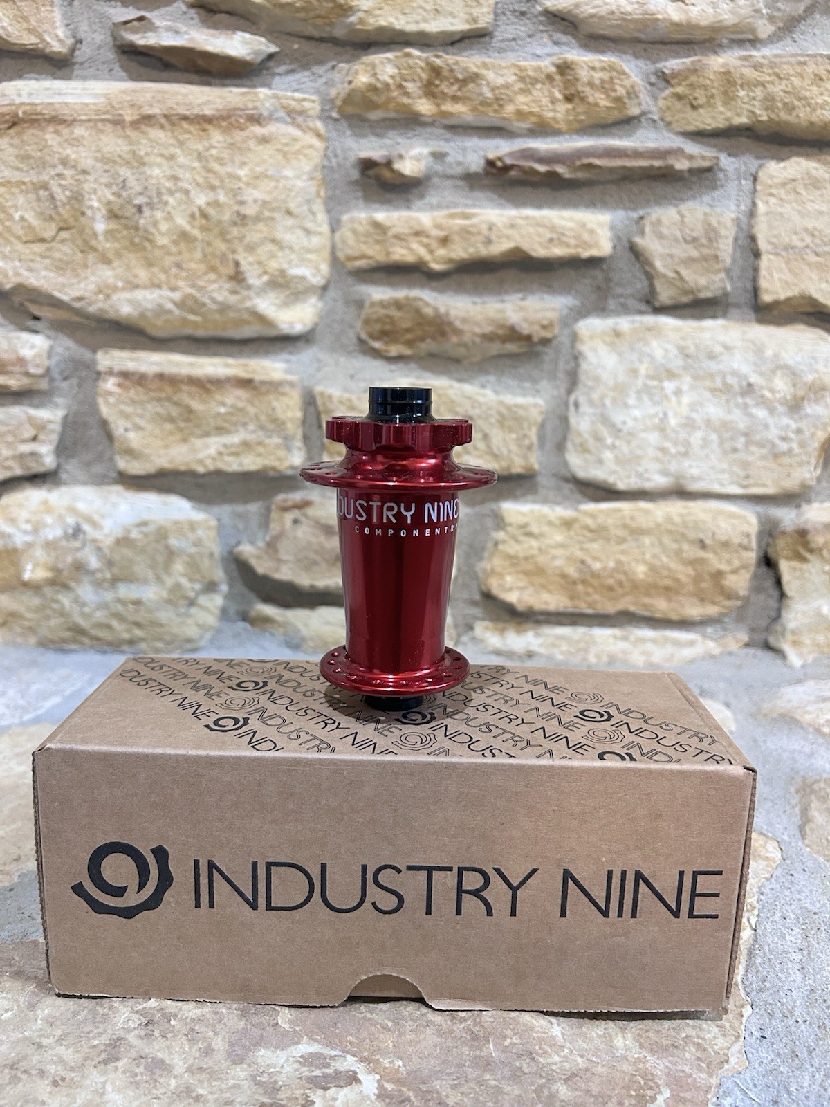 BRAND NEW Industry Nine Hydra Classic Boost Front Hub Red 15x110mm 6-bolt 32h