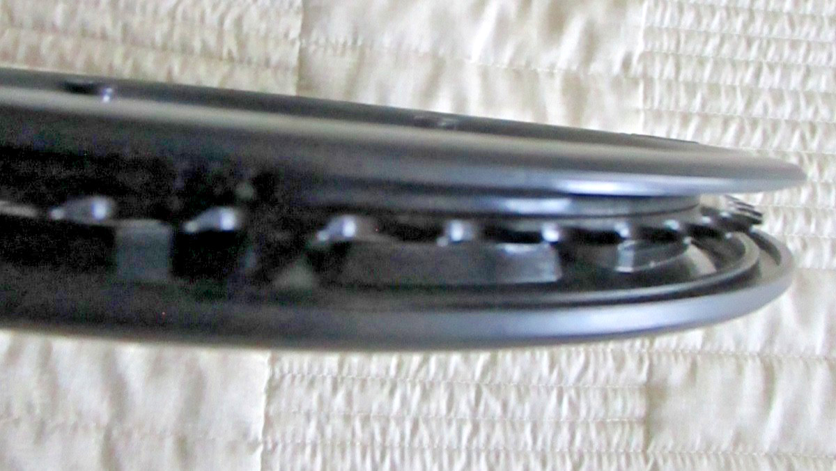 Versatile Aluminum Alloy Bike Crankset with Double Chain Guard – Easy Install