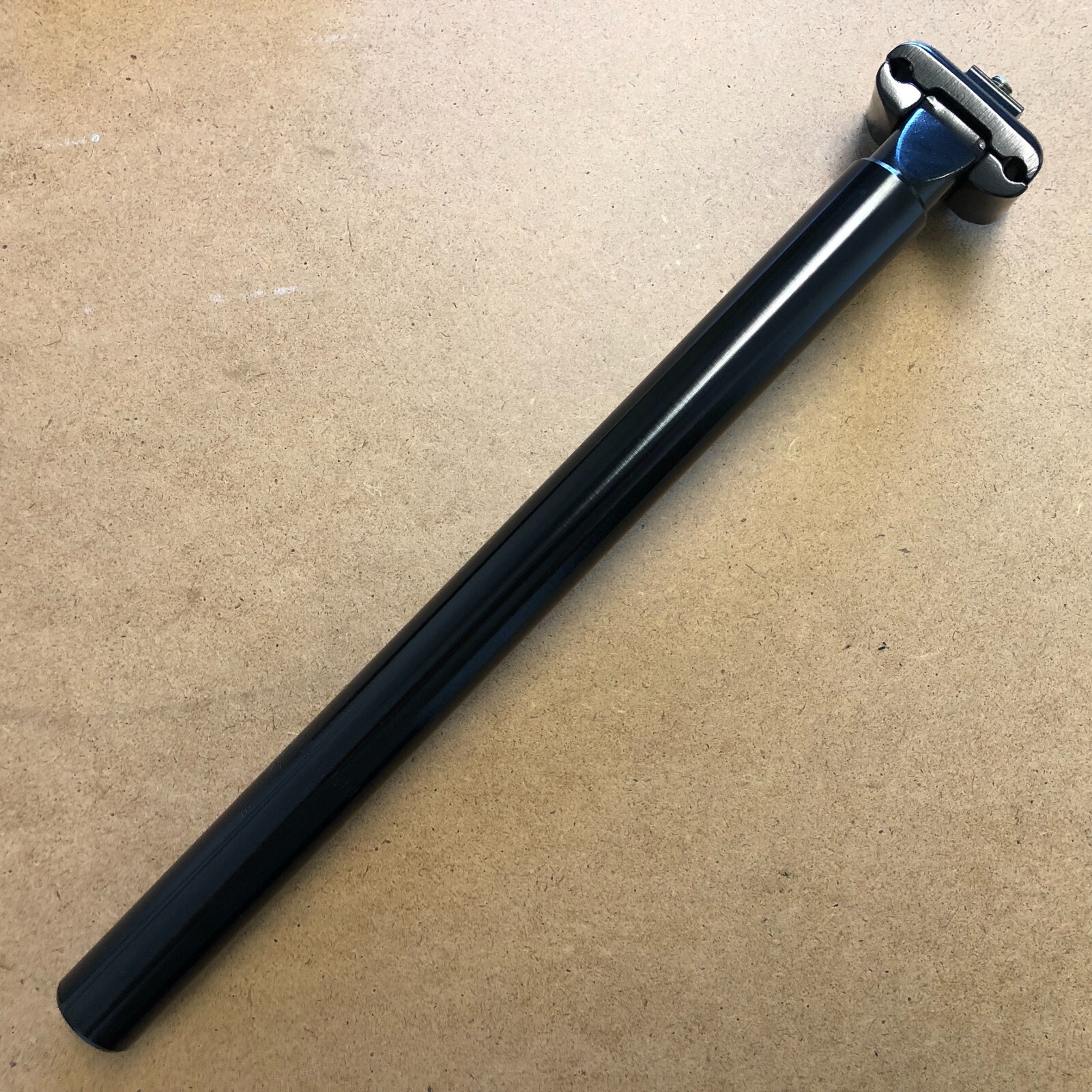 New Kalloy Bicycle Seat Post Micro Adjust 28.6 – 31.8mm Length 350mm Black
