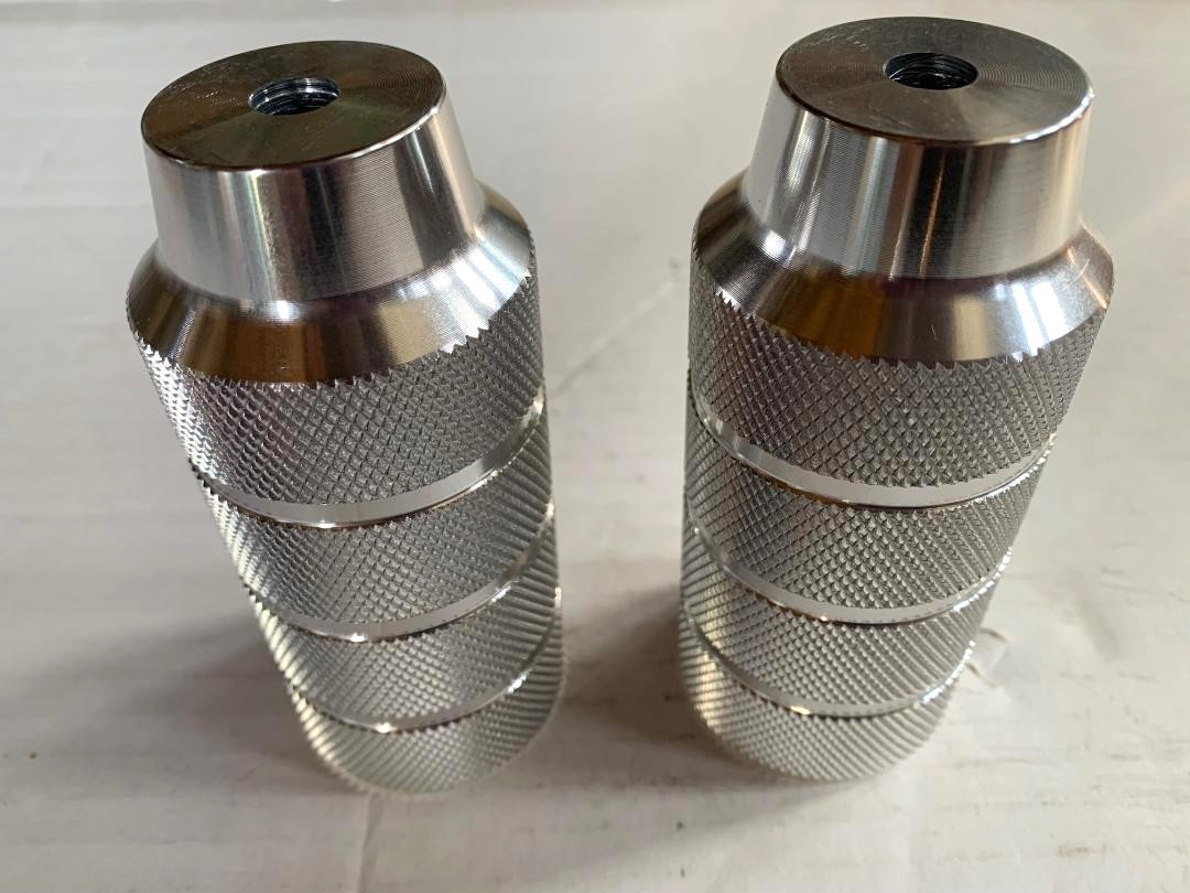 Old School Bicycle Pegs Oversized Threadless CNC Cut Chrome GT Type BMX Cruiser