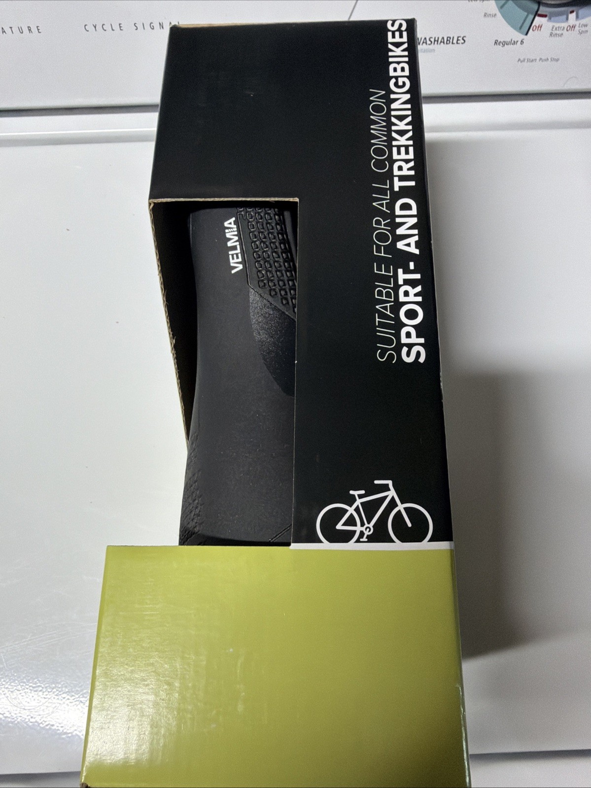 VELMIA Bike Seat Designed in Germany, Made of Comfy Memory Foam I Bicycle Sea…