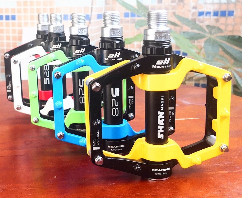 Magnesium Road MTB Mountain Bike XC Bicycle Pedal Bearing Flat platform Pedals