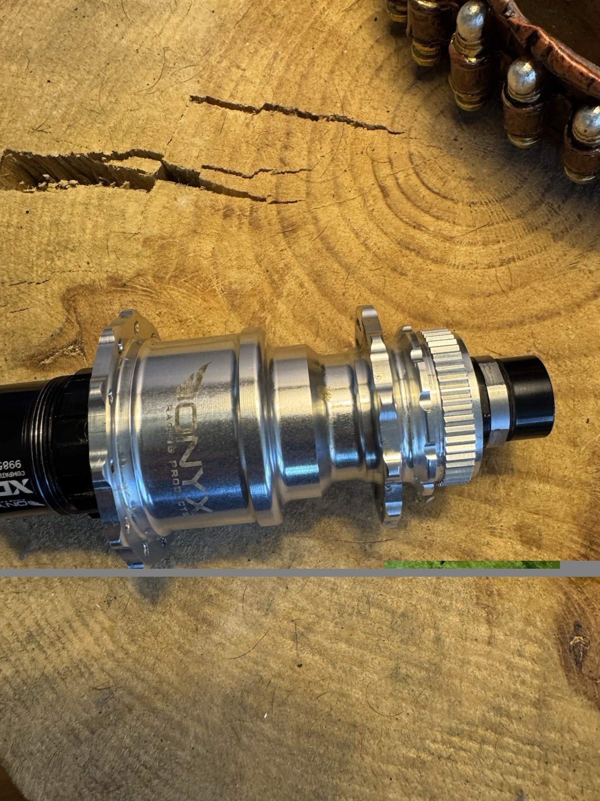 Onyx Vesper Gravel/road Polished Center lock Hubs 12×148 And 12×100 24h