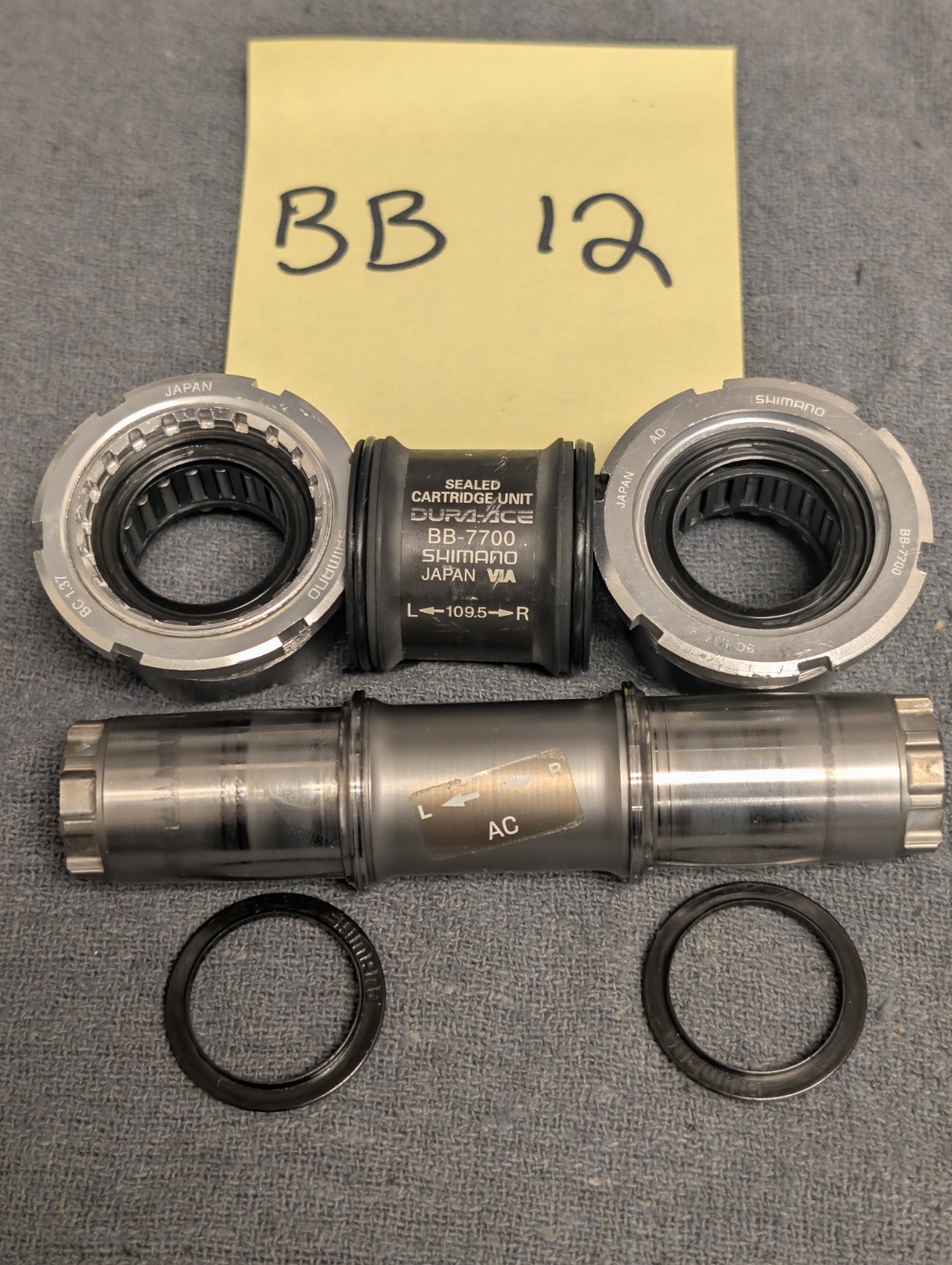 Shimano Dura Ace BB-7700 English Threads