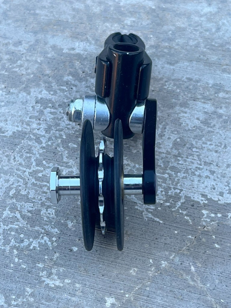 NOS Unbranded Alloy/Plastic Chainstay Singlespeed Chain Tensioner