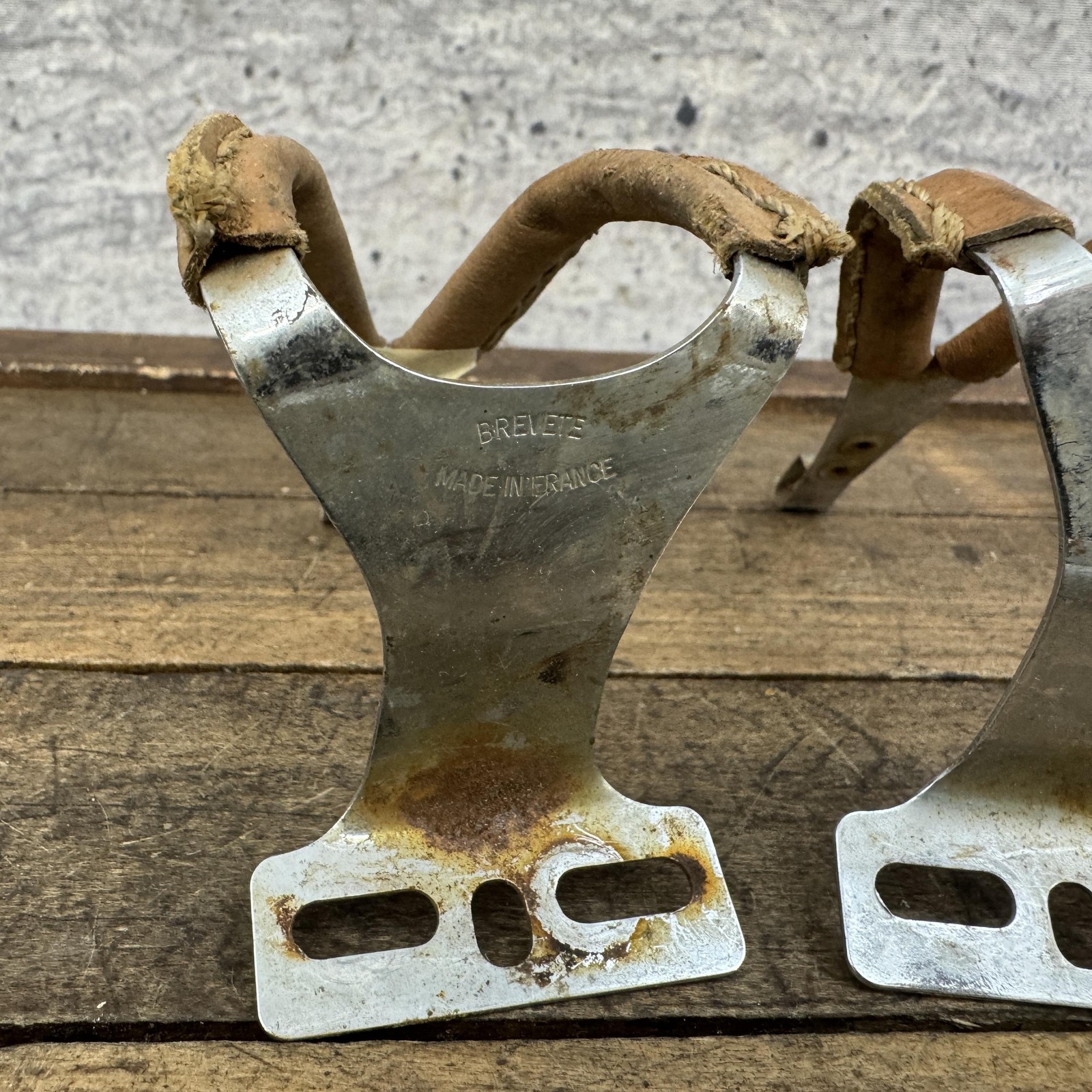 Vintage Toe Clips Medium M Silver Steel Leather Pair Road Track Bike France 70g