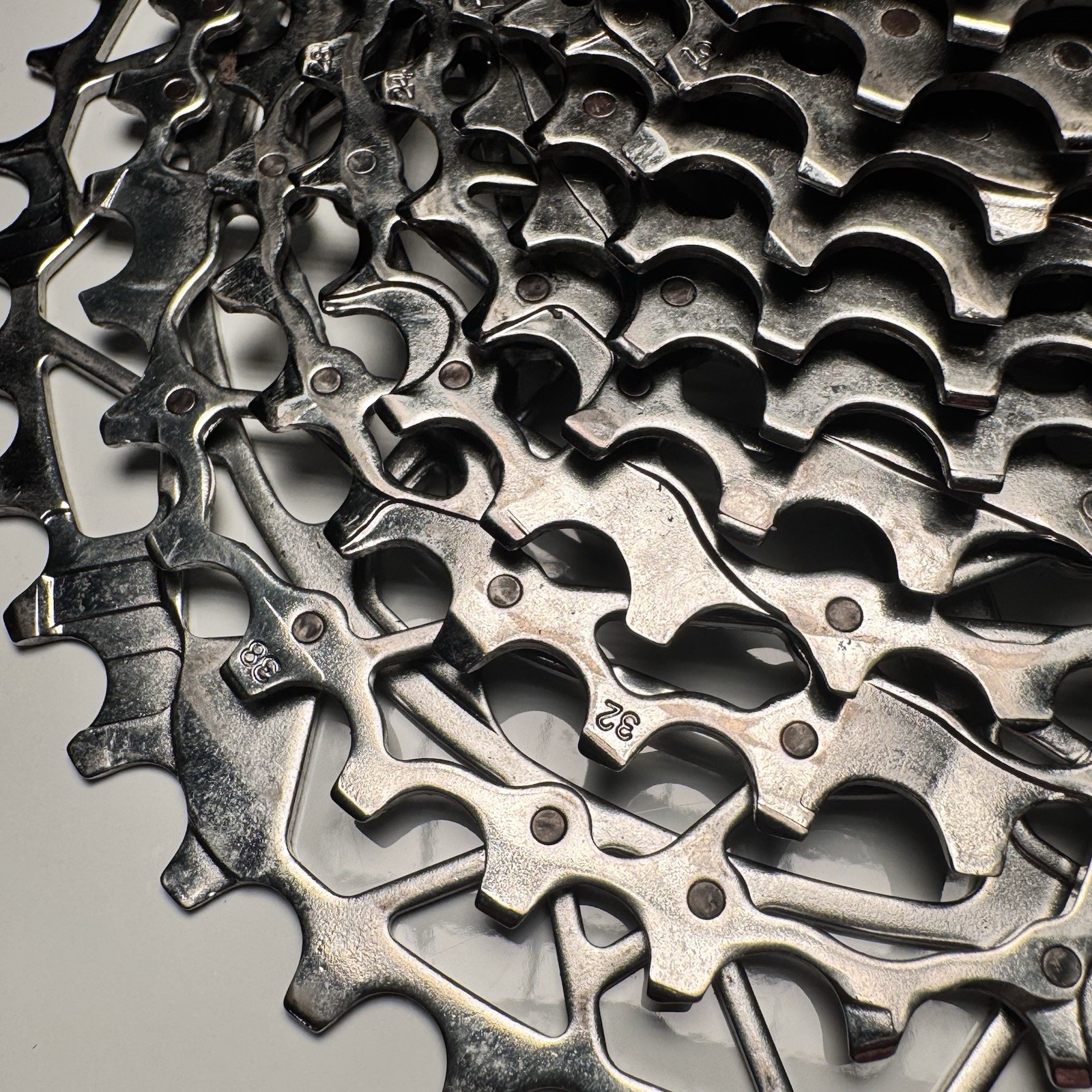 SRAM XPLR 10-44T 12-Speed Cassette CS-XG-1251-D1 XDR for Road & Gravel Bikes