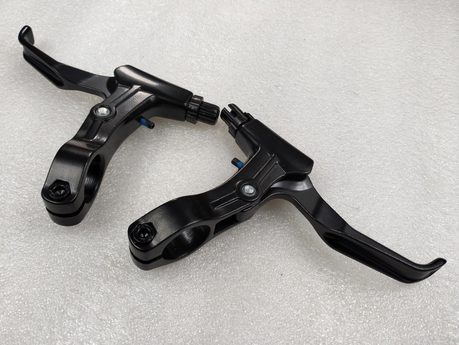 OEM PROMAX V BRAKE LEVERS MTB CITY TOURING BIKE PAIR 22.2MM CLAMP BLACK