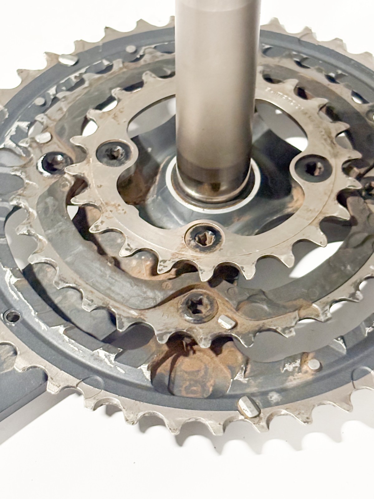 Shimano XTR 3x 9s FC-M970 Mtn Bike Crankset 44/32/22T Mega 9 175mm Triple w/ BB