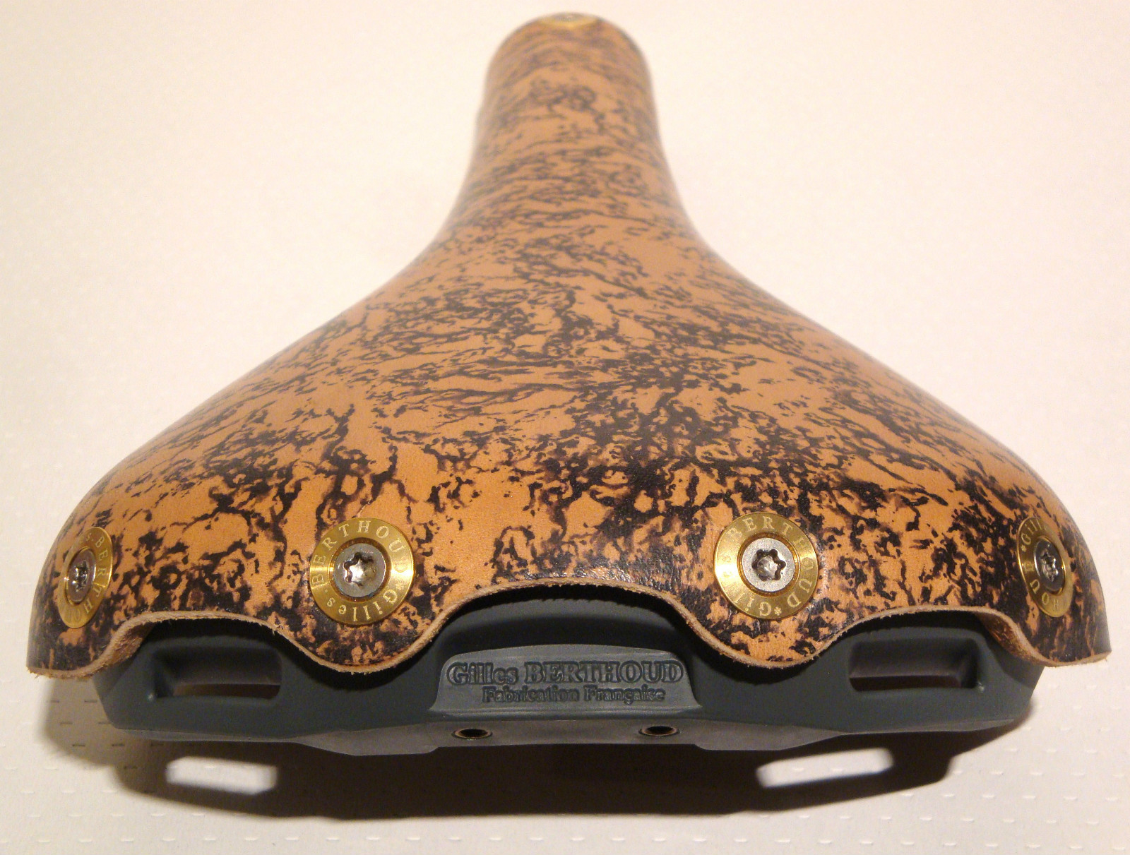 NEW GILLES BERTHOUD SADDLE SEAT ARAVIS CORK MADE IN FRANCE IDEALE BROOKS