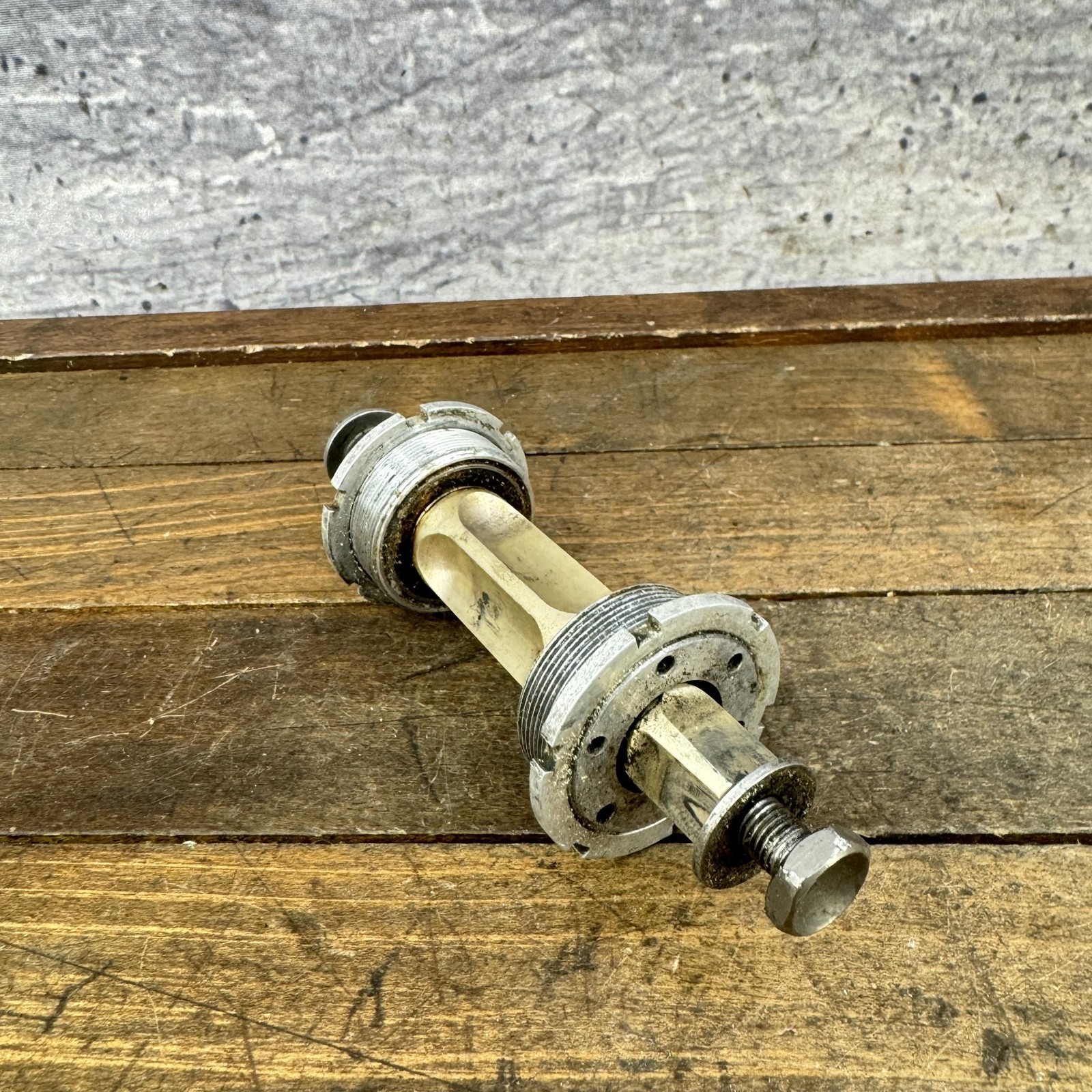 Vintage Sampson Topline Titanium Bottom Bracket 68mm 112.5 113mm Ti Spindle
