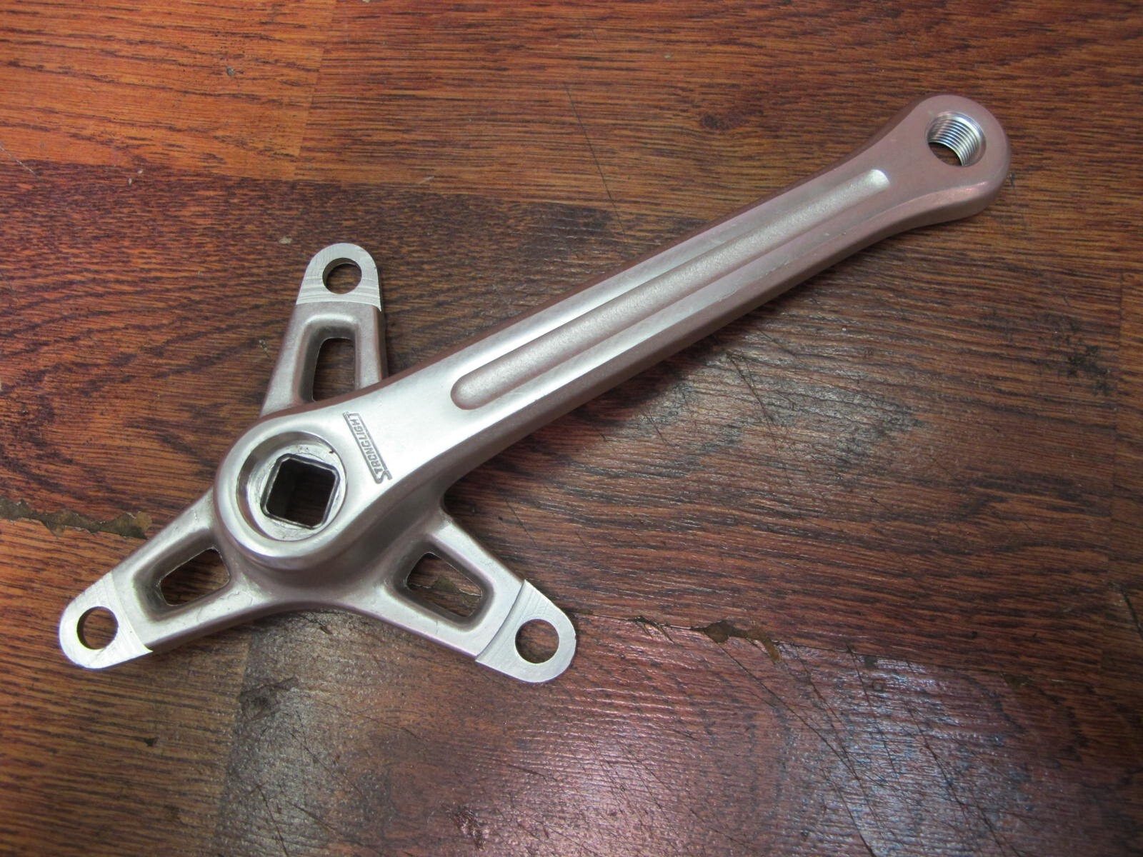 NOS VINTAGE STRONGLIGHT 170L 3 BOLT 116 BCD CRANK ARM – ENGLISH THREADED 9/16-20