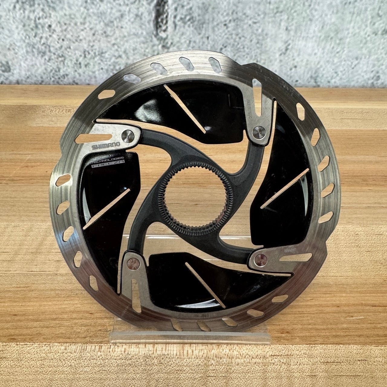 Shimano SM-RT900-S 160mm Center-Mount Bike Disc Brake Rotor 119g