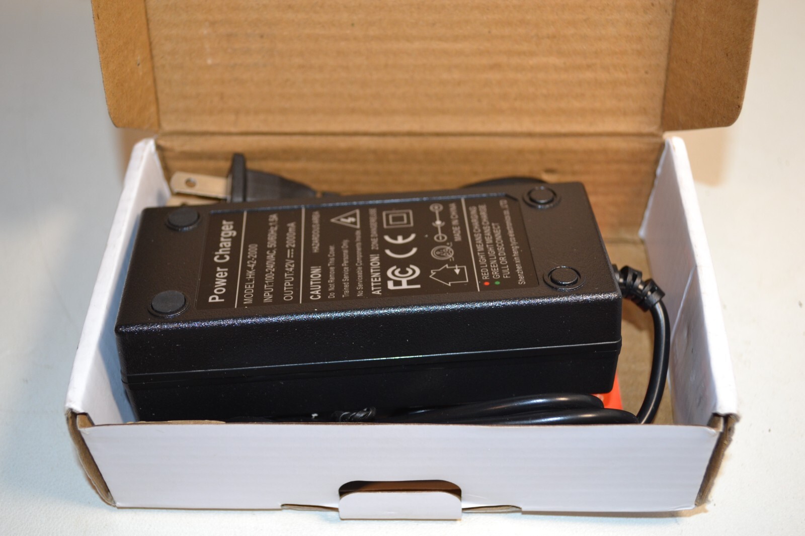 HK-42-2000 – 42V 2000mA 1.5A Power Adapter 3-pin female
