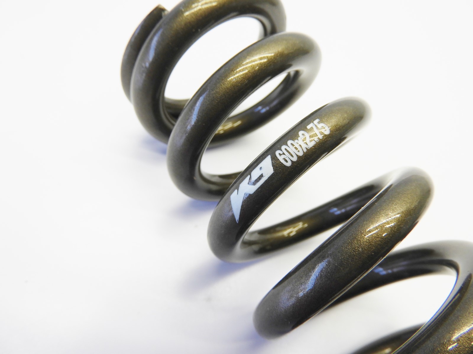 K9 2.75″ x 600 lbs Spring RACE STEEL, 625g, for FOX and Rock Shox Champagne in
