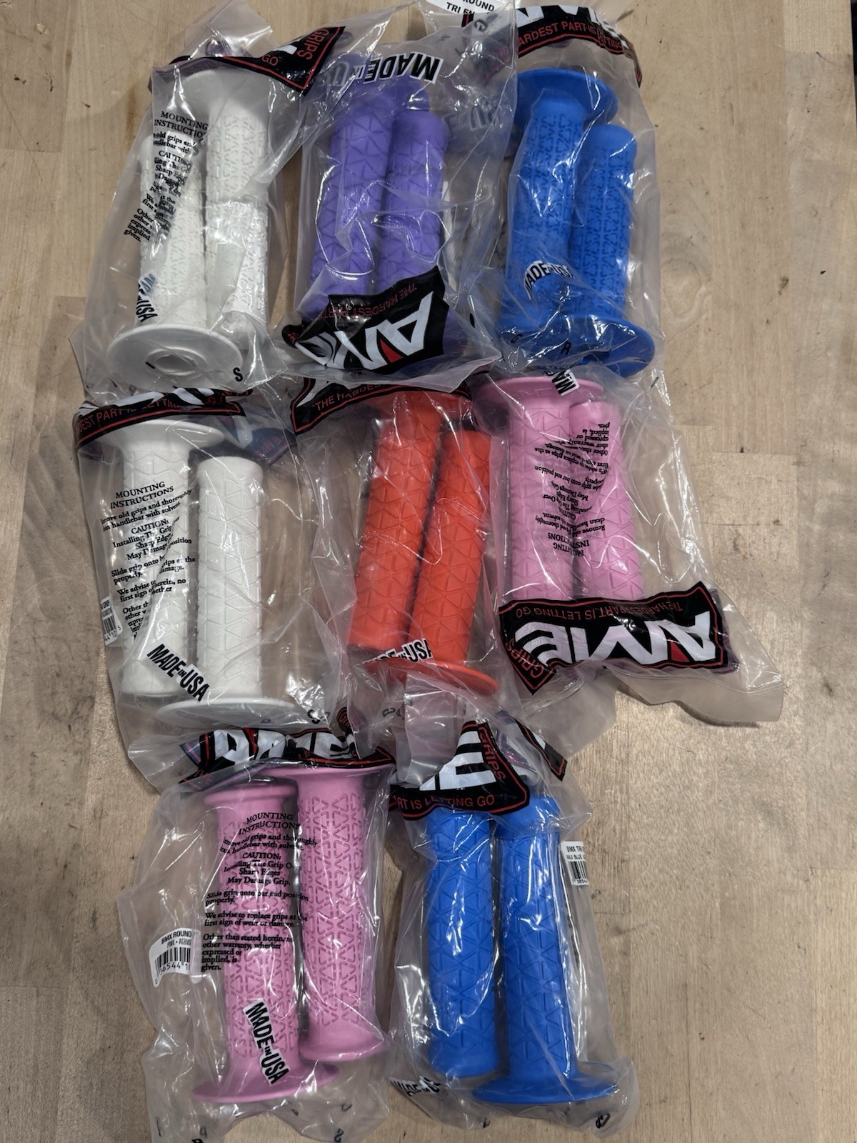 LOT OF 8 NEW AME BMX GRIPS ASSORTED COLORS OLDSCHOOL GT HARO REDLINE