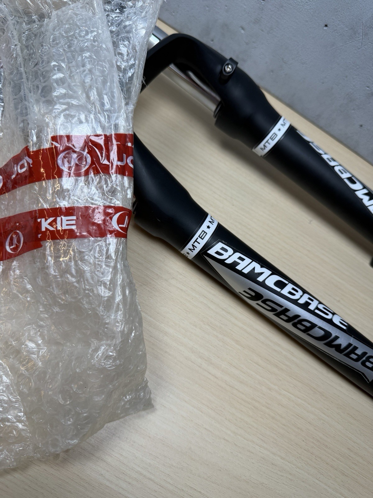 Joykie BAMCBASE Bike Fork 29” Shoulder Lock