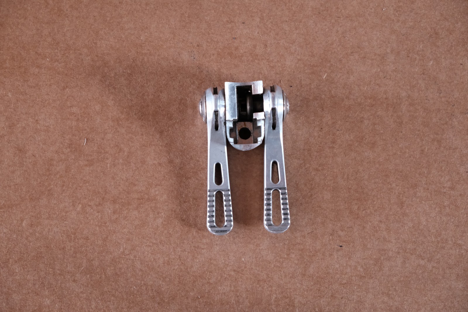 SUNTOUR SYMMETRIC SHIFTERS Down tube