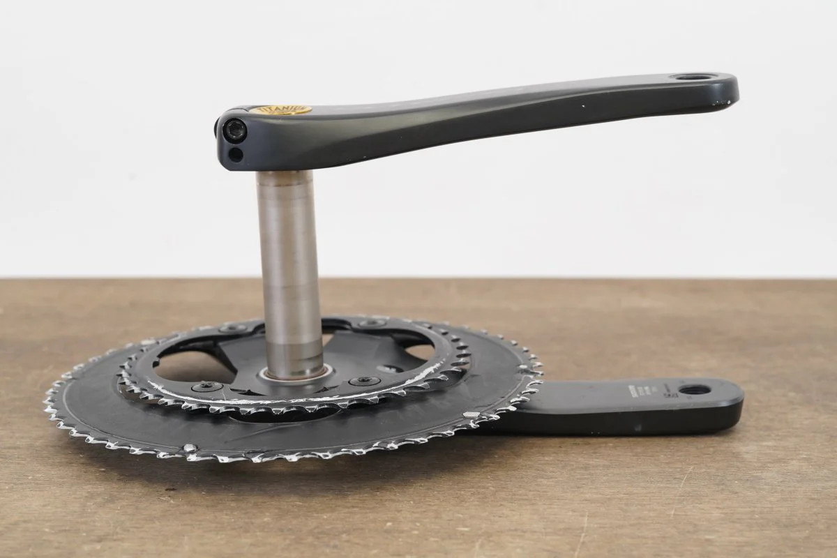 170mm 52/36T Shimano Ultegra FC-R8100 11 Speed Crankset 8100