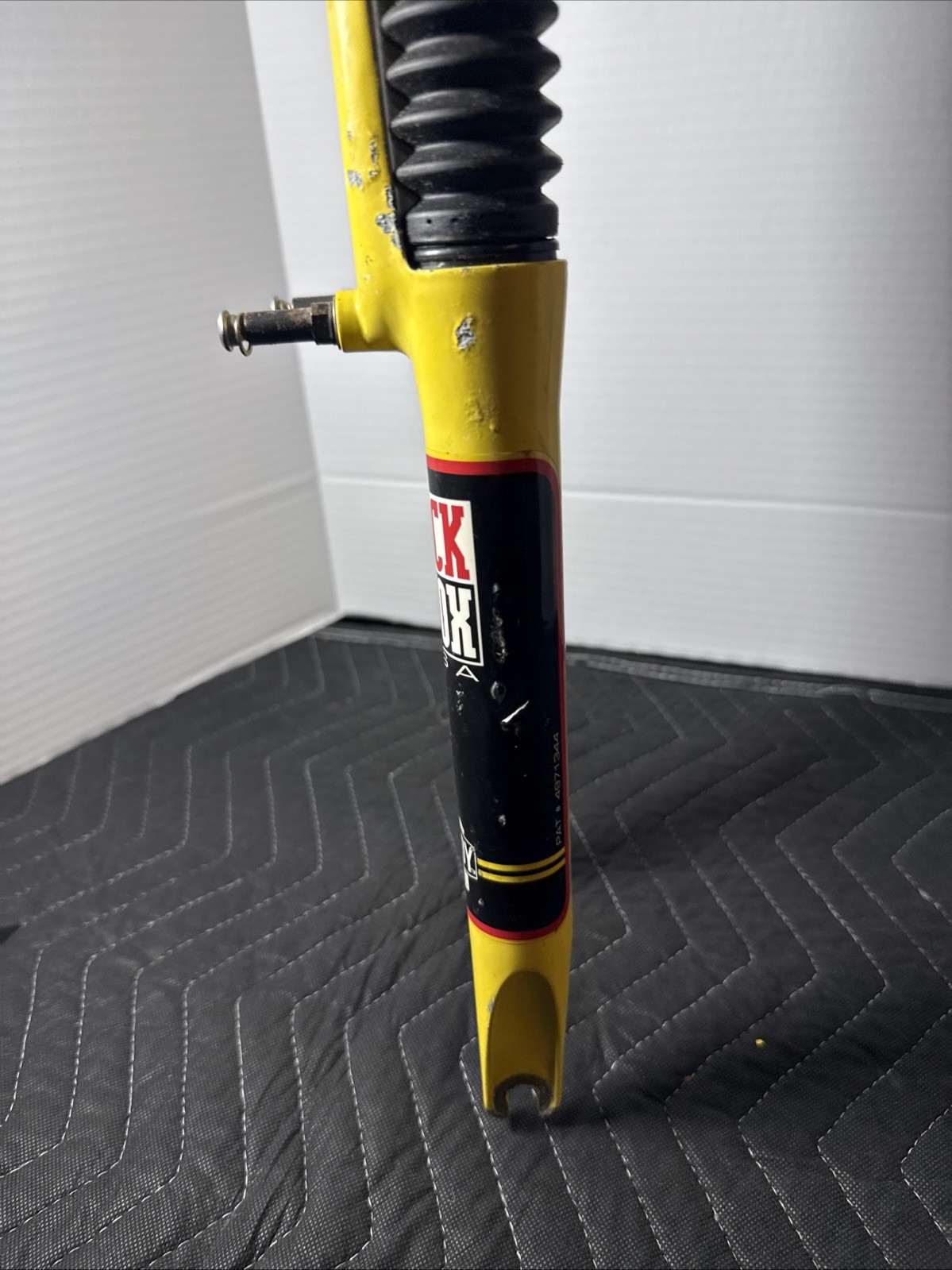 Vintage RockShox Indy SL Suspension Fork 26″ 1 1/8″ 28.6mm Alloy Steerer MTB USA