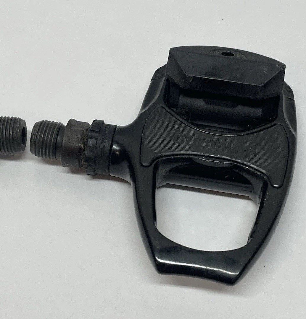 Shimano PD-R540 SPD-SL Black Clipless Road Racing Bike Pedal Set Cycling Biking
