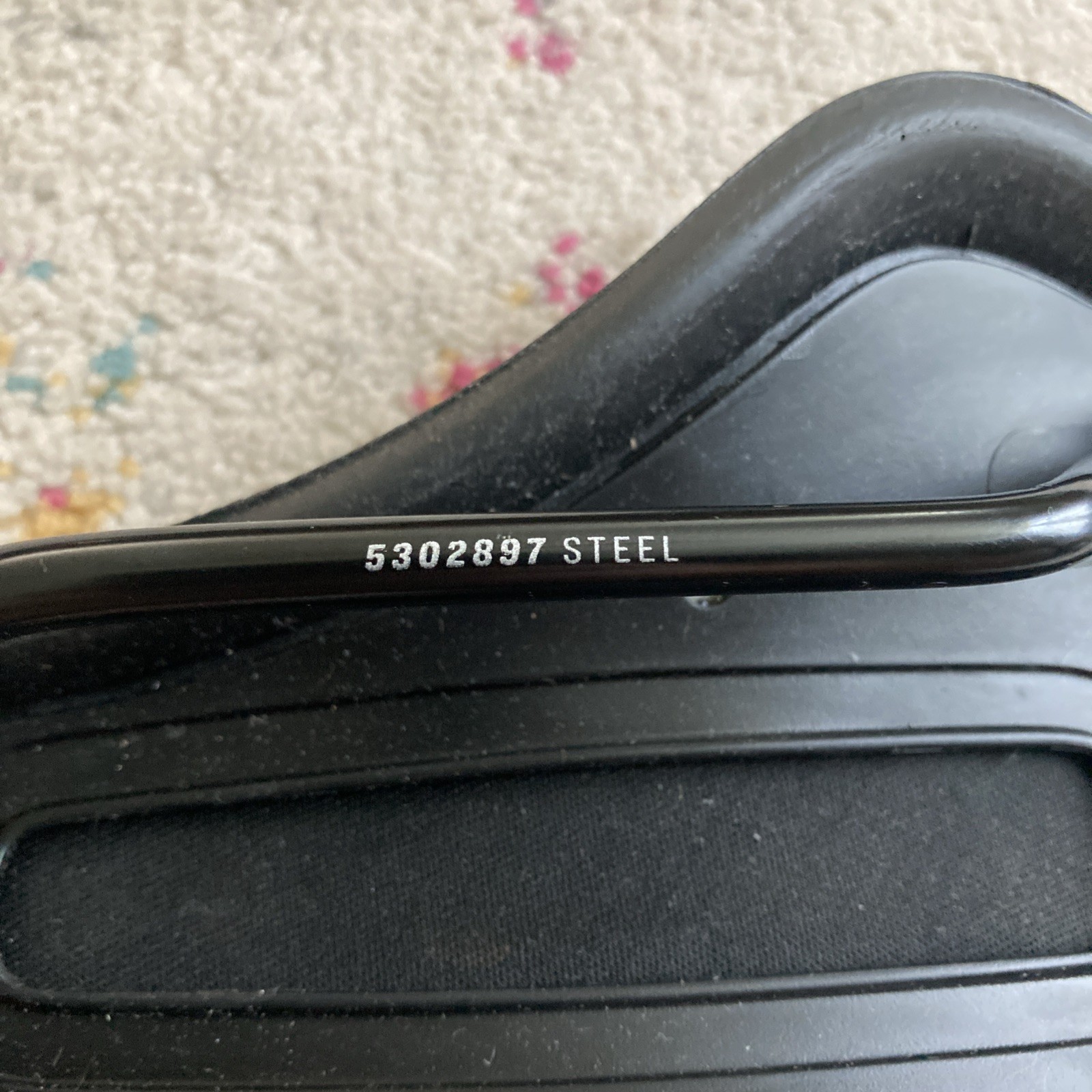 Trek Verse Trail Short Bike Seat 145mm Saddle Steel Rails