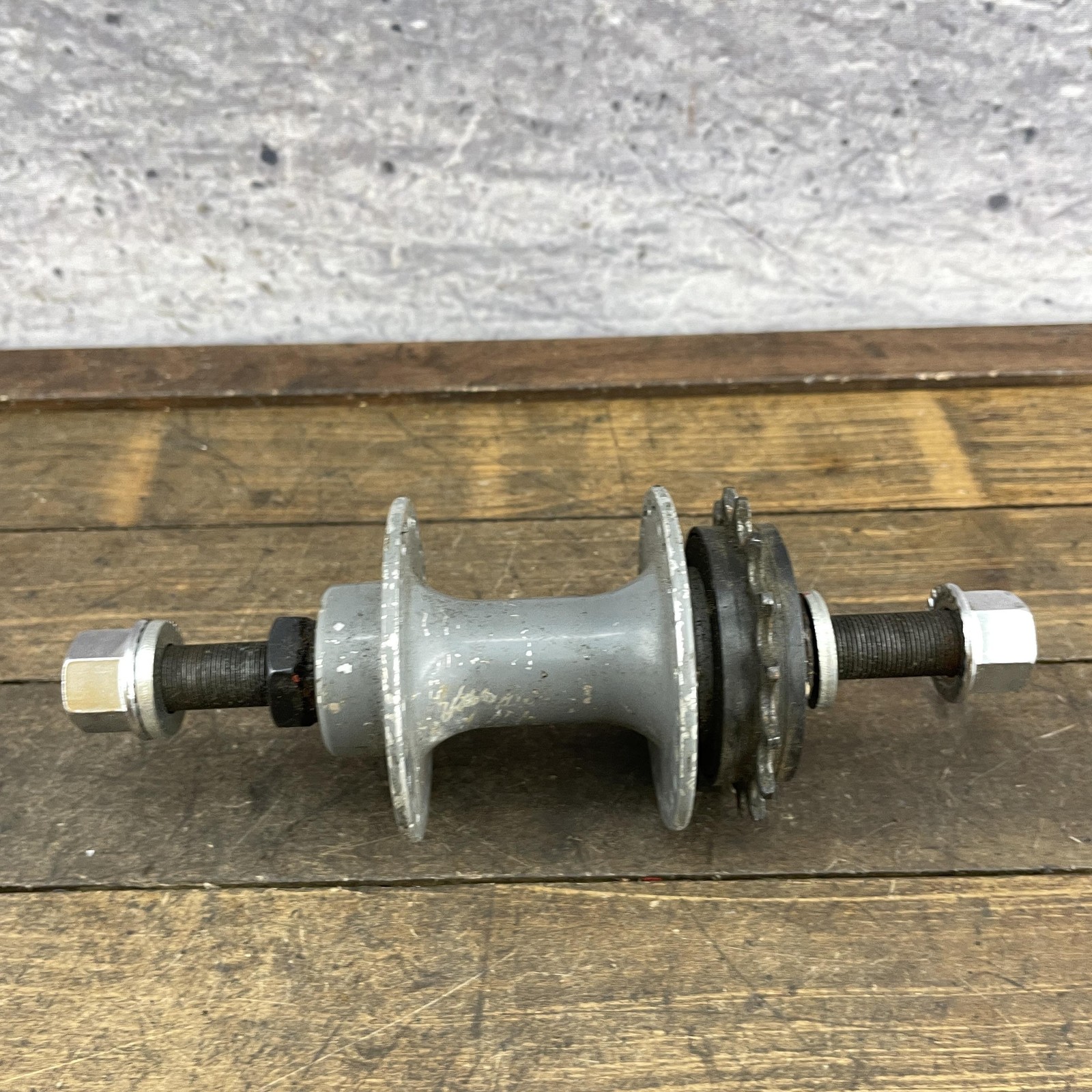 BMX Rear Hub 48h 48 14 mm Axle Freewheel Nutted Axle 110mm OLD Gray