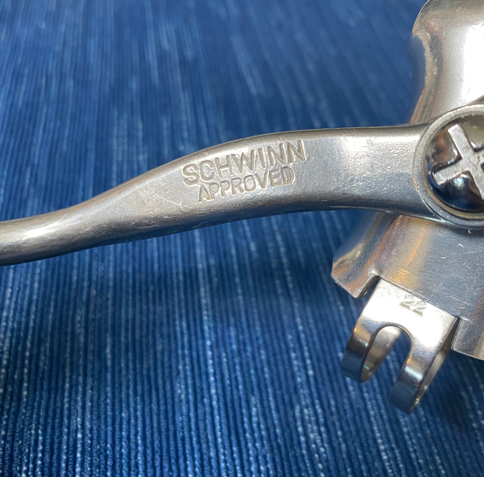 2 Pair Vintage Schwinn Approved Brake Levers Gold Safety Set Made in Japan