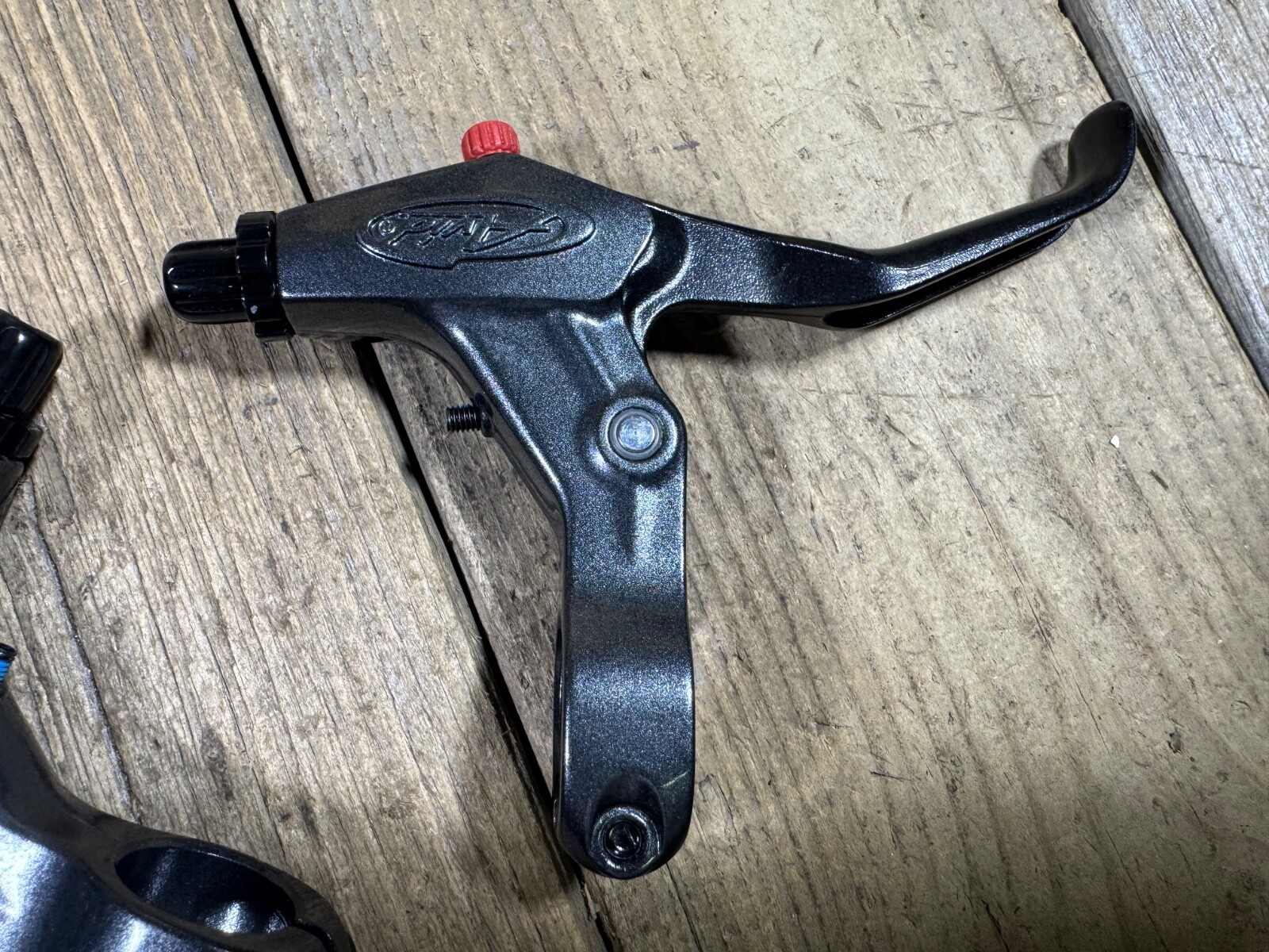 Avid FR-7Brake Levers Set V-Brake Disc Brake Hybrid Bicycle Bike Pair New MTB