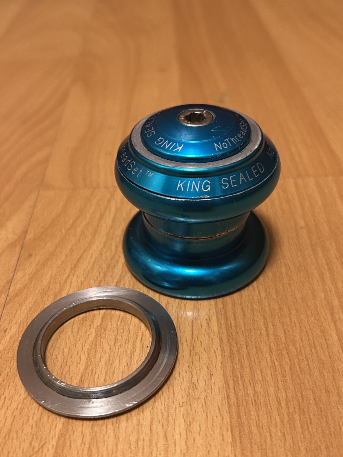 Vintage Early 1990’s Chris King TURQUOISE 1-1/8″ NO LOGO Headset RARE 90s MTB 👀