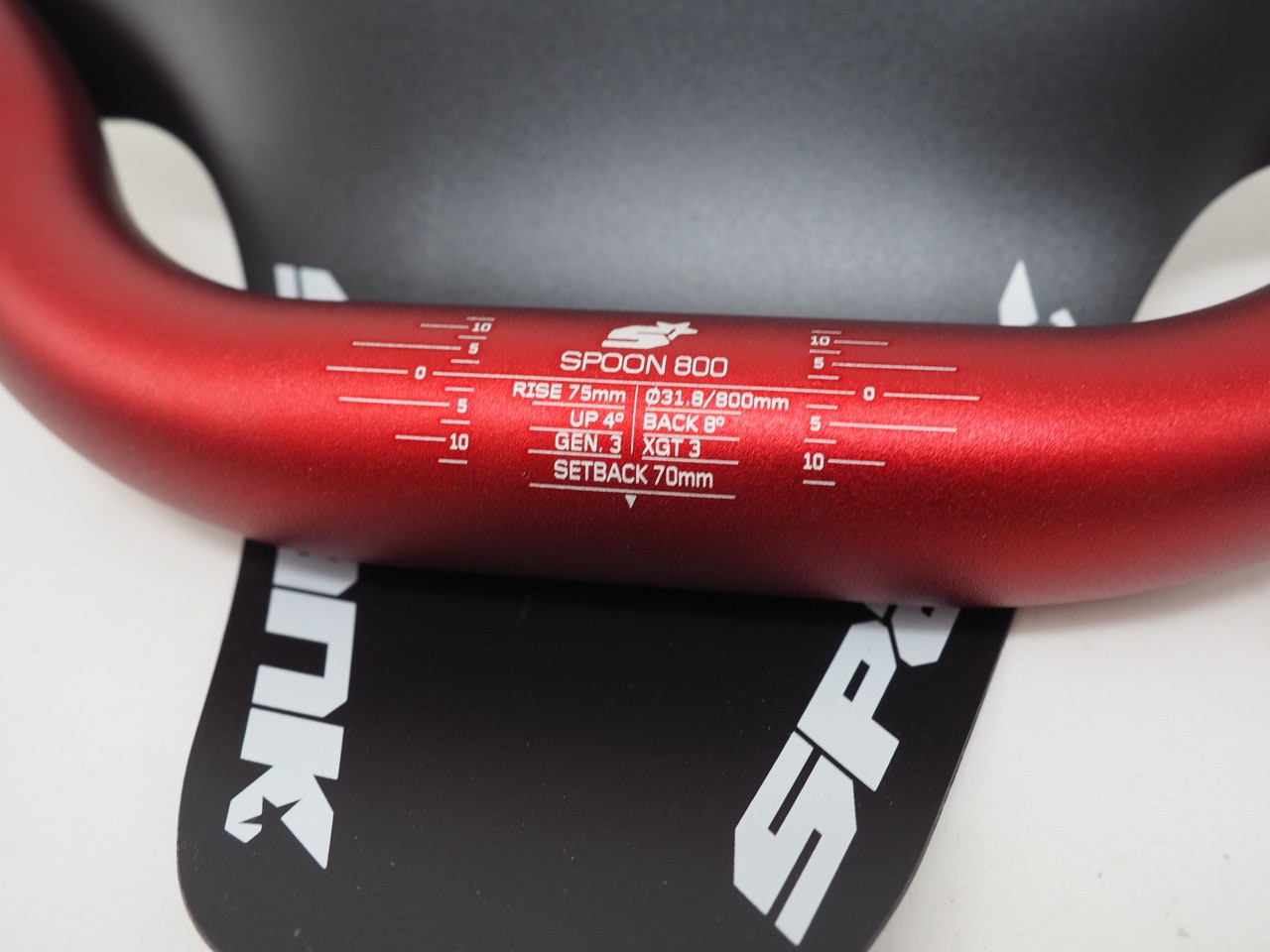 New! Spank Spoon 800 Red 75mm Rise 31.8mm Alloy MTB Riser Handlebar
