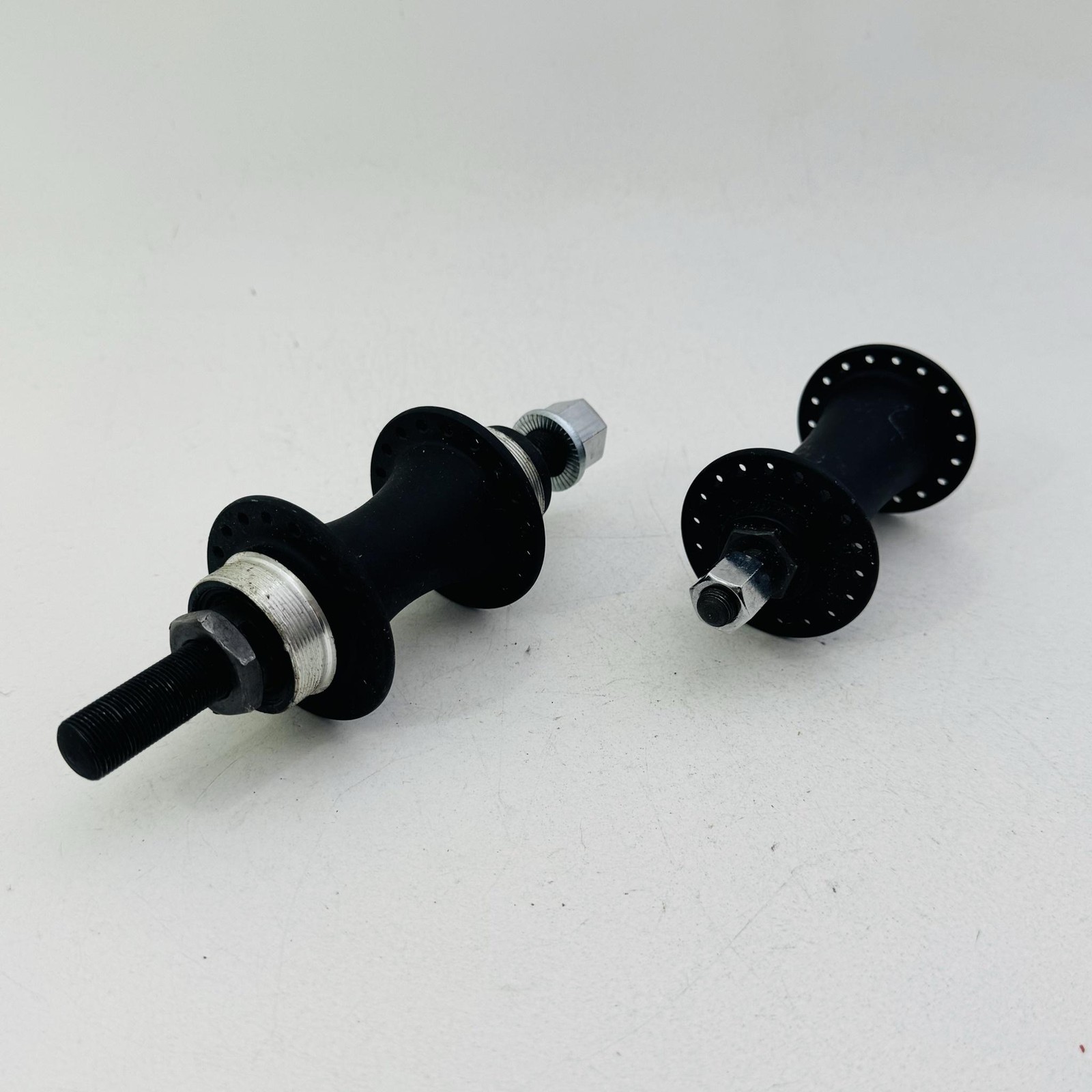 BMX Bike Hubs Set 36H 14mm Axle Black Steel Threaded Front Rear NOS Pair A43