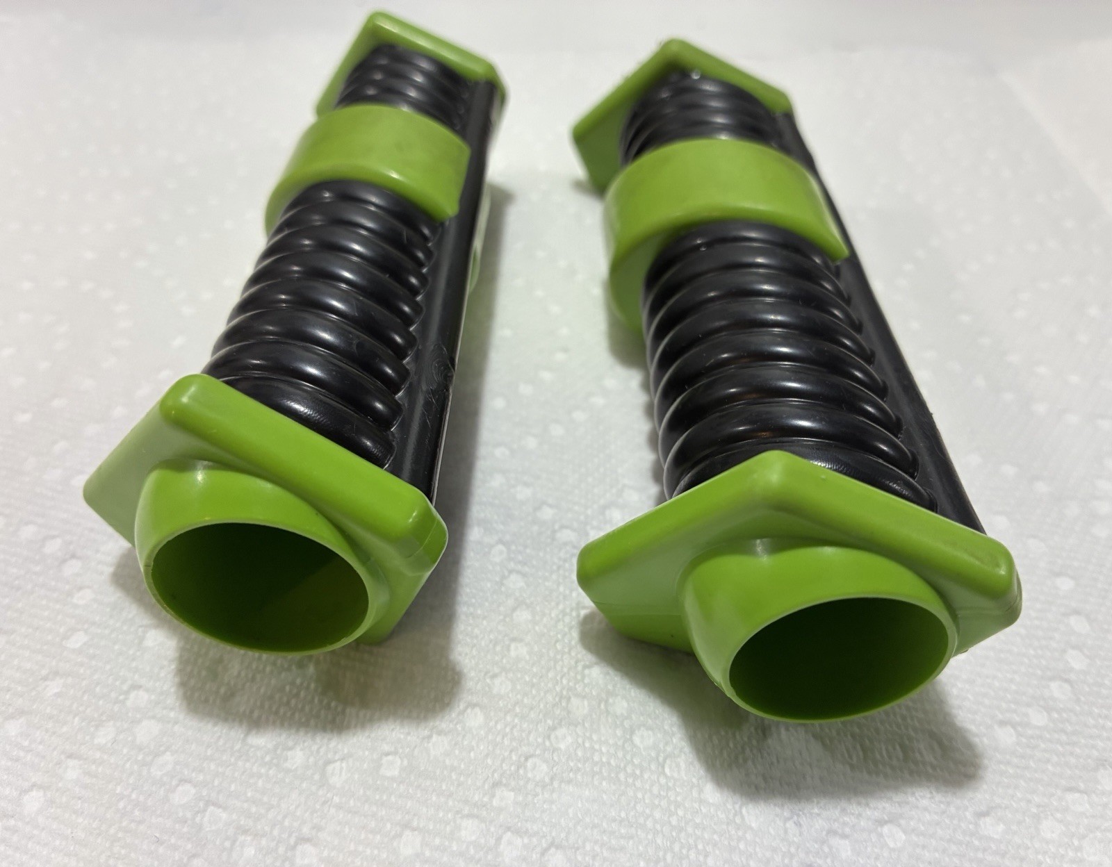OEM Huffy Green Machine Replacement Handlebar Grips Black Green Pair