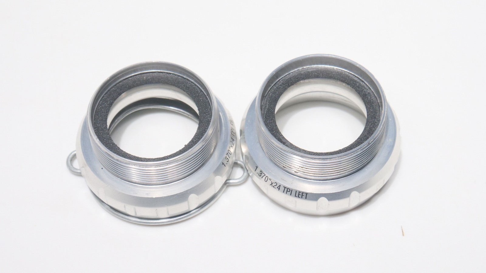 Campagnolo Ultra Torque BSA English Threaded Bottom Bracket Cups Silver