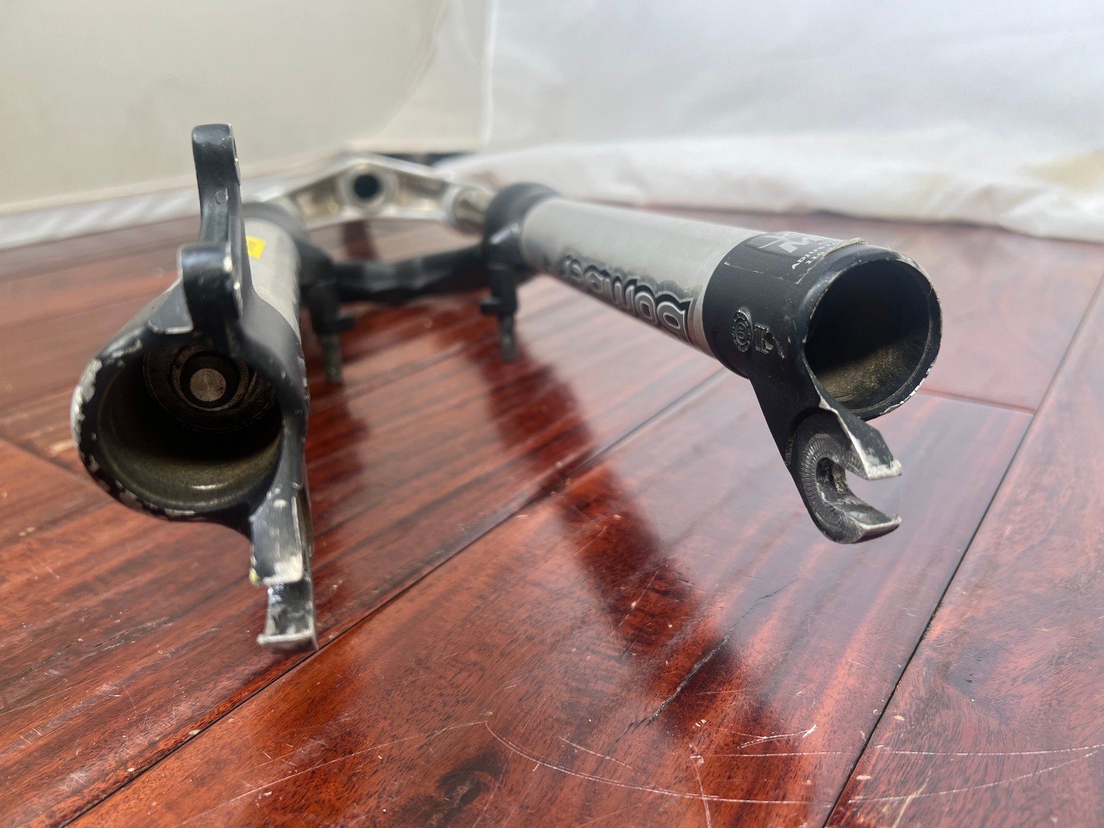 Marzocchi Bomber Z1 MCR Suspension Fork 8″ Steerer 1-1/8″ 26″ Canti Disc 2001