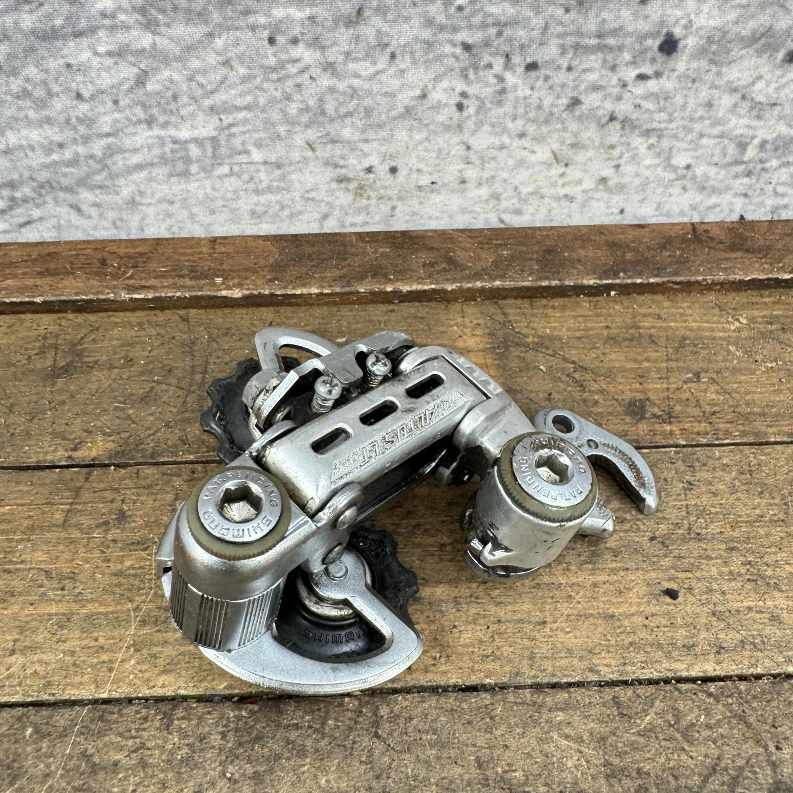 Vintage Shimano Altus LT Rear Derailleur Short Cage Hanger 290g Japan Bike