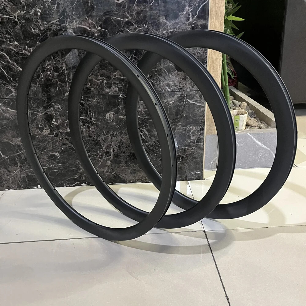 700C Super Light Carbon Rims 30mm Wide 55mm Depth Tubeless/Hookless 24 28 Holes