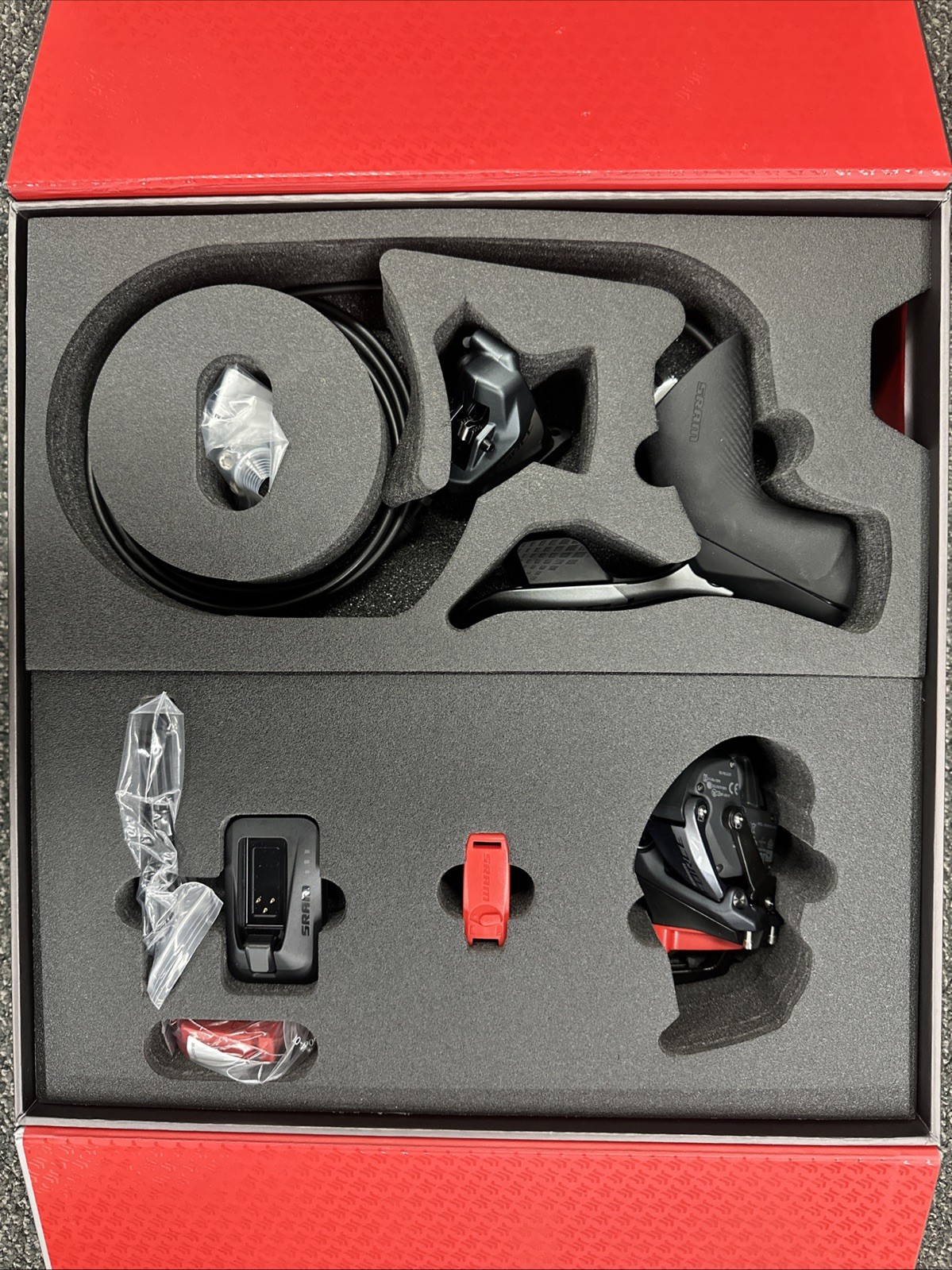 SRAM FORCE ETAP AXS ELECTRONIC ROAD GROUPSET 1X